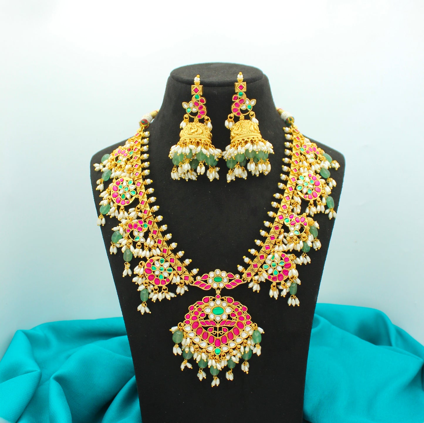 Jadau Peacock Short Guttapusalu Necklace Set – 42572