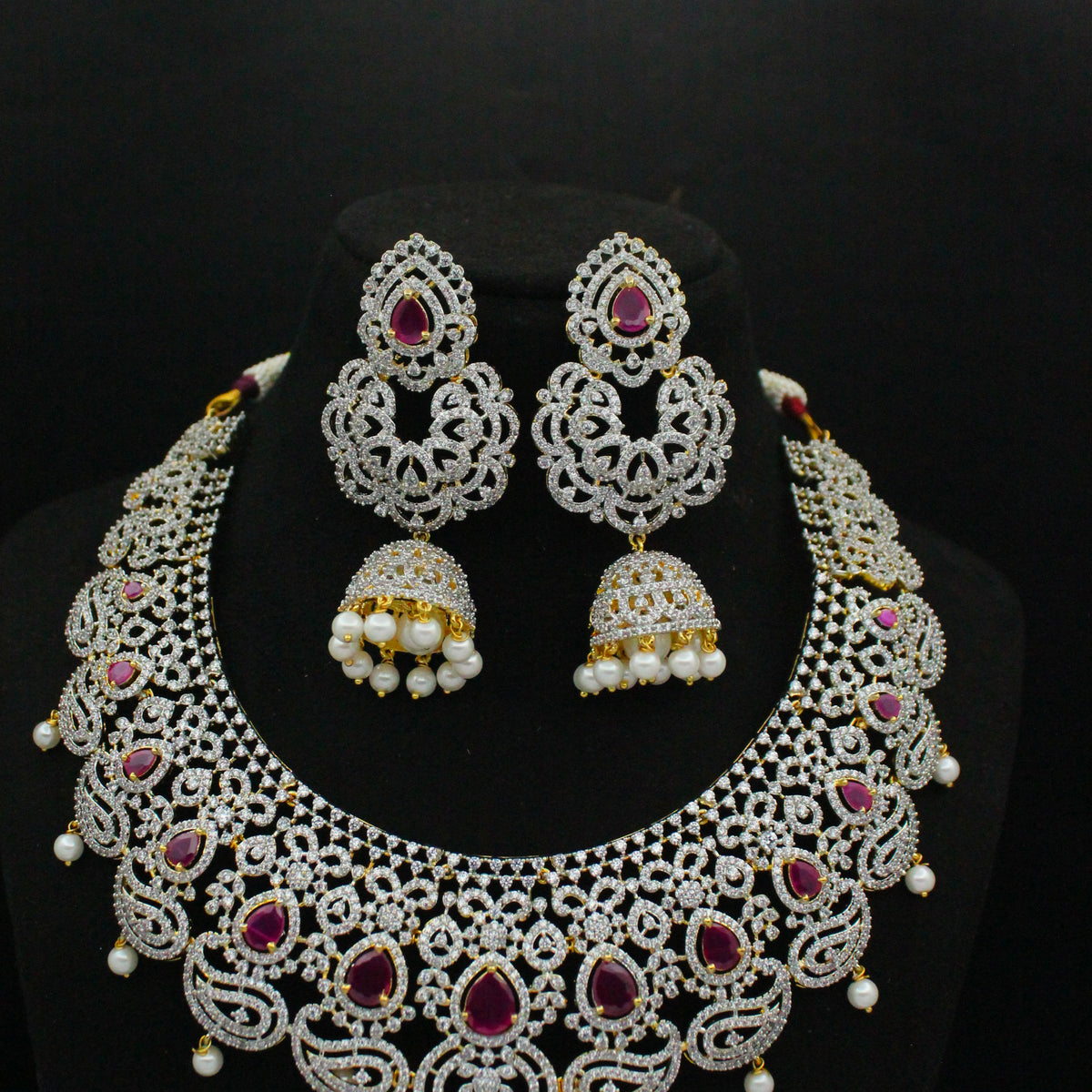 21495 GJ Broad Necklace Red