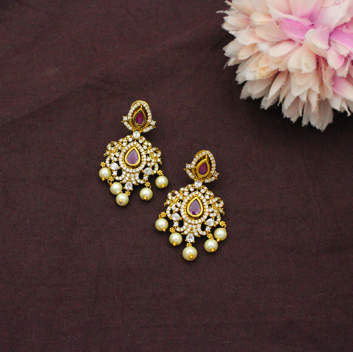 38561 Victorian Red Pendant Set