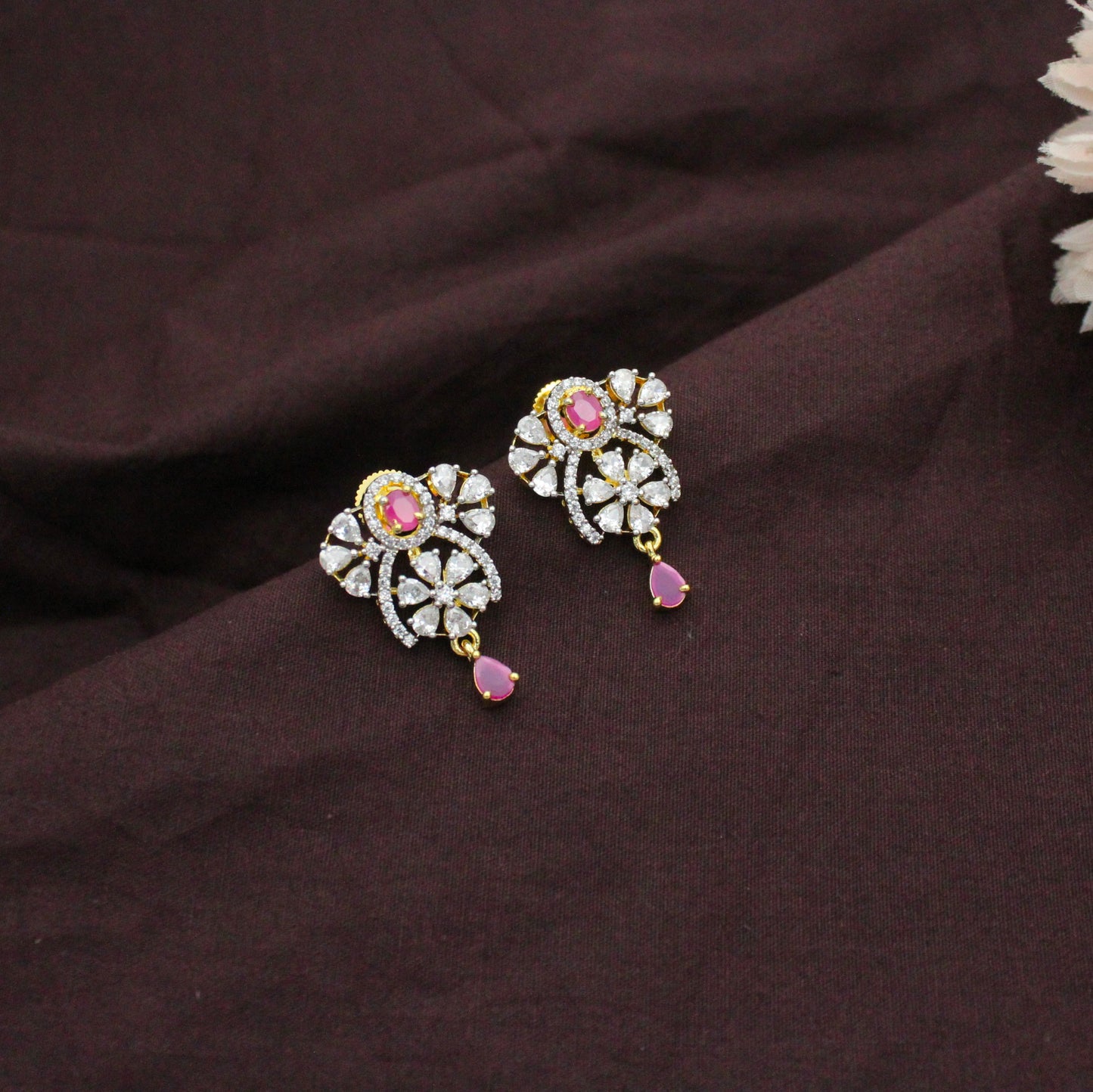 42776 Diamond Look Red Flower Design Pendant Set