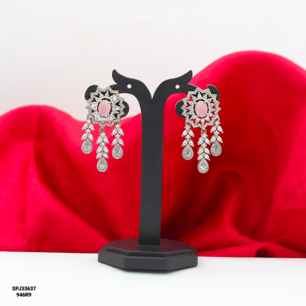 33637 Platinum Pink Hangings