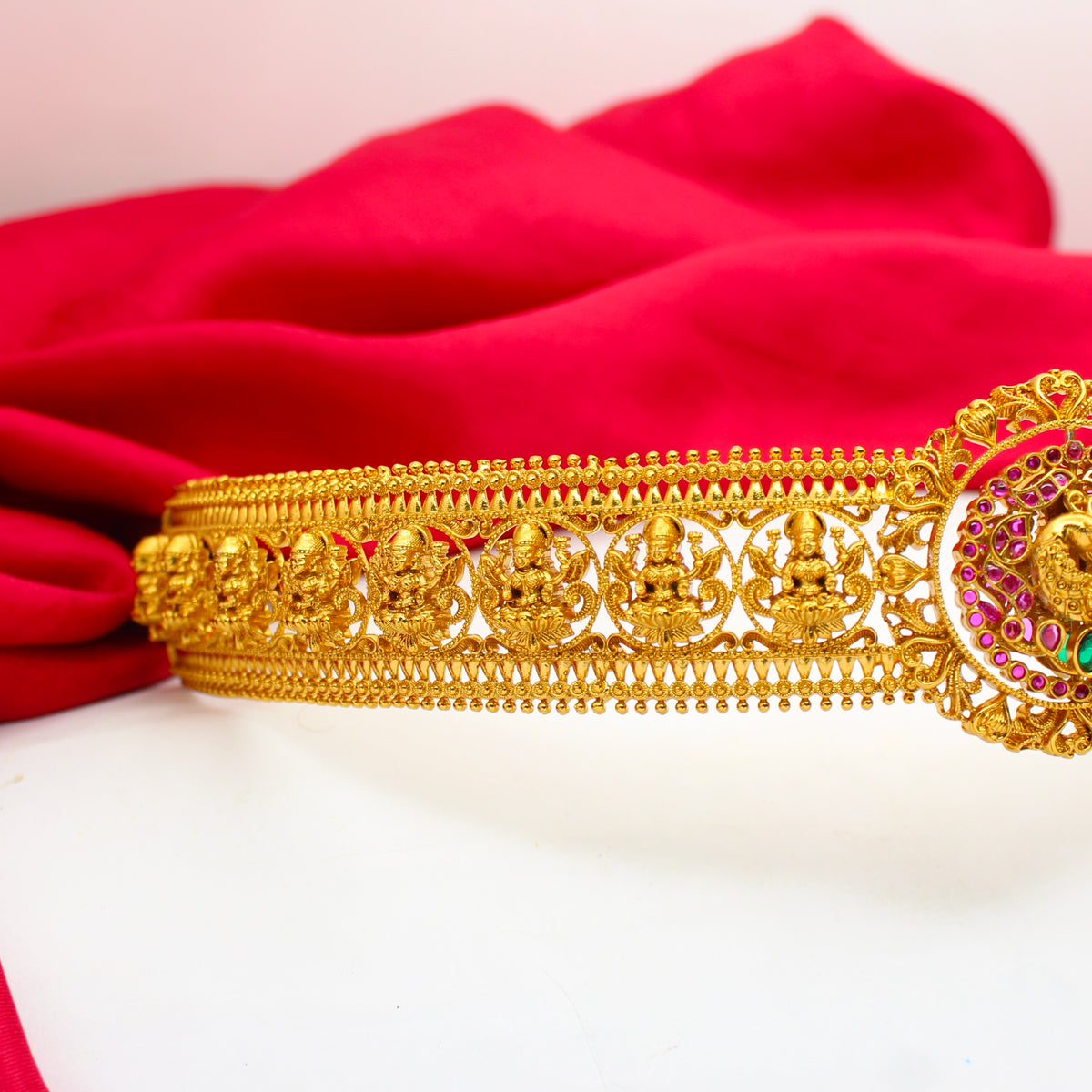 42435 Nakshi Laxmi Vaddanam