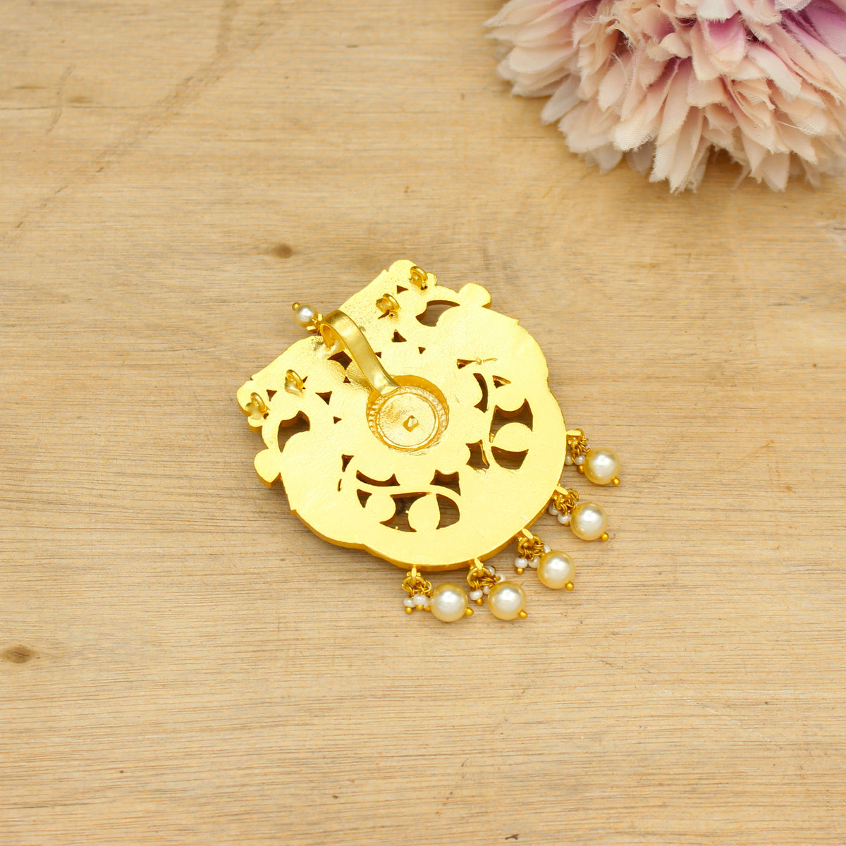 42632 Jadau Peacock Locket