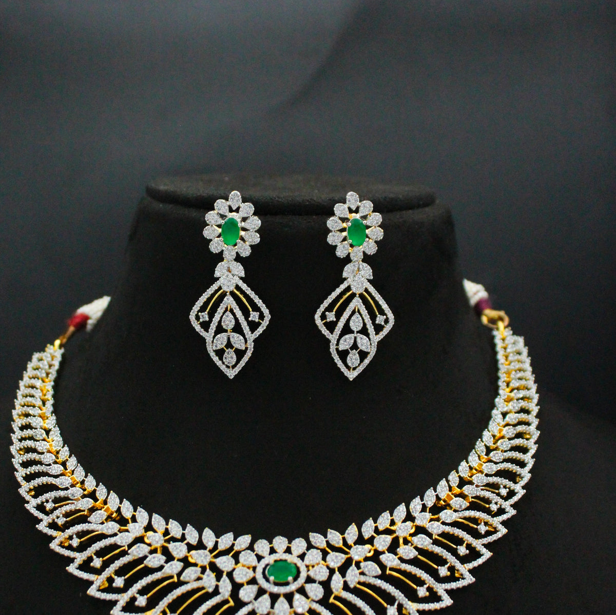 41515 GJ Short Green Fancy Necklace
