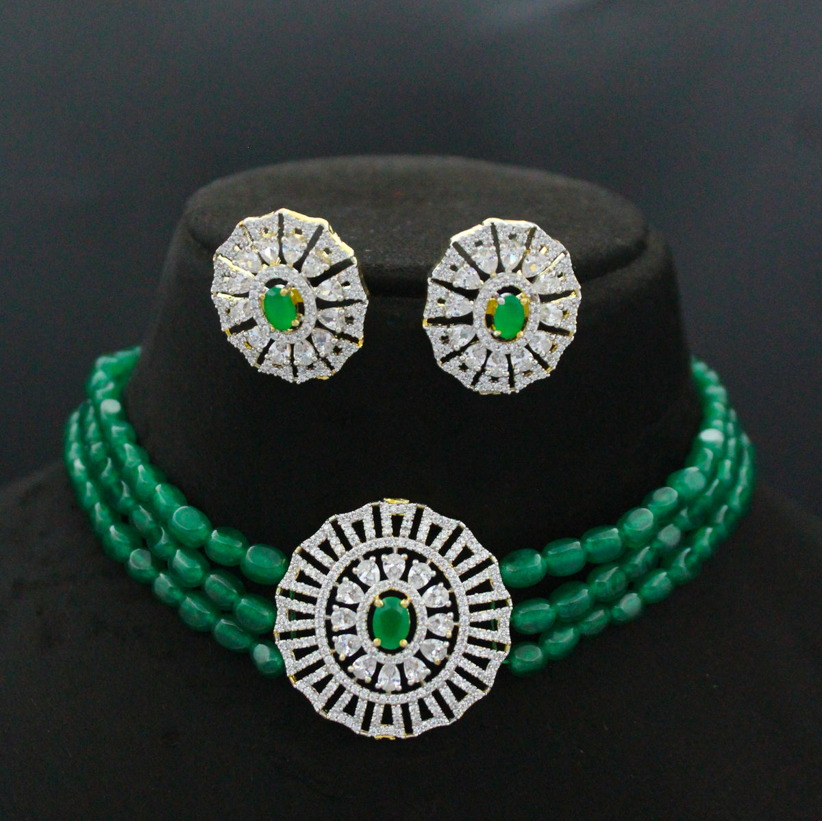 42808 3 Lines Green Beads Choker With GJ Green Pendant Set