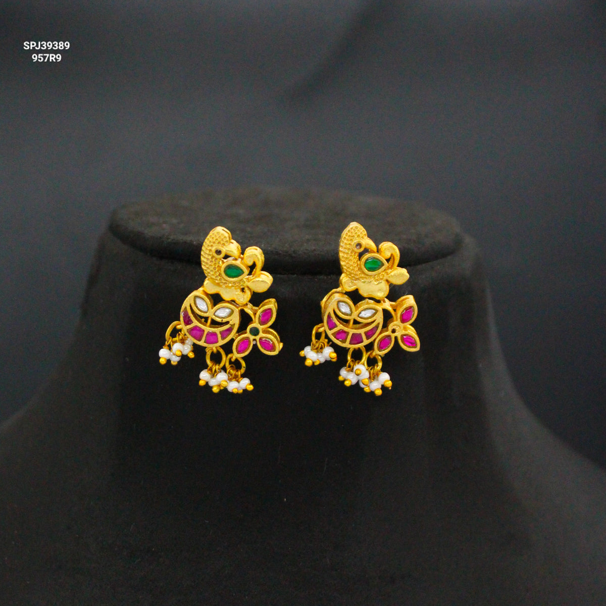 Jadau Kundan Peacock Small Studs with White Pearls & Screwback SP-39389