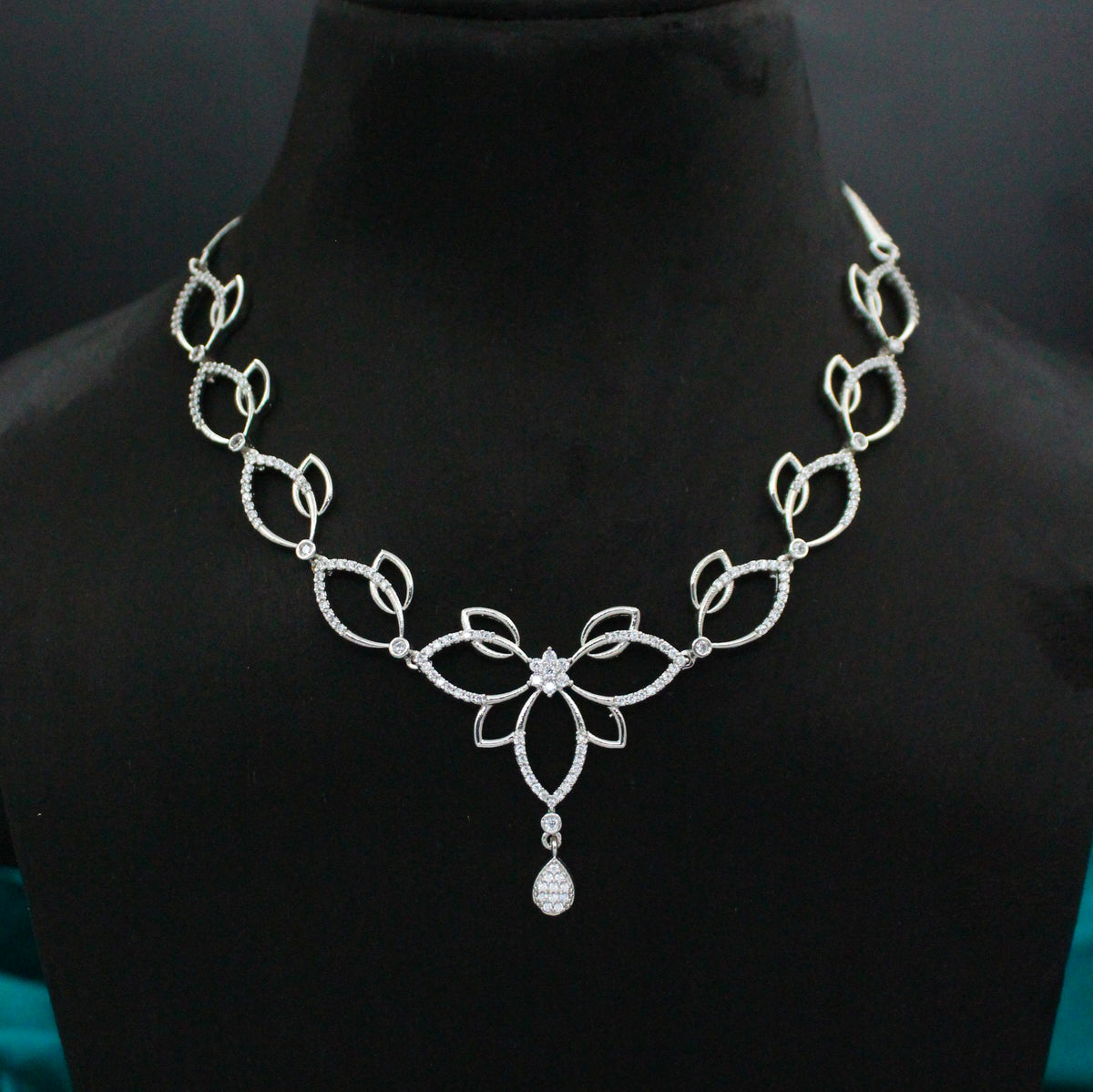 Platinum AD Floral Lightweight Necklace Set with Pushback Earrings SP-1372