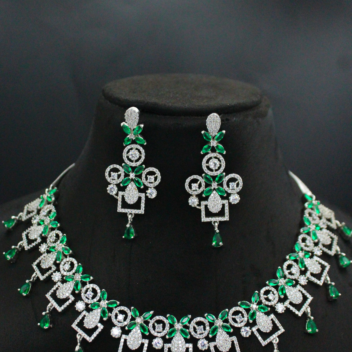 Platinum Green Stone Necklace SP-1023