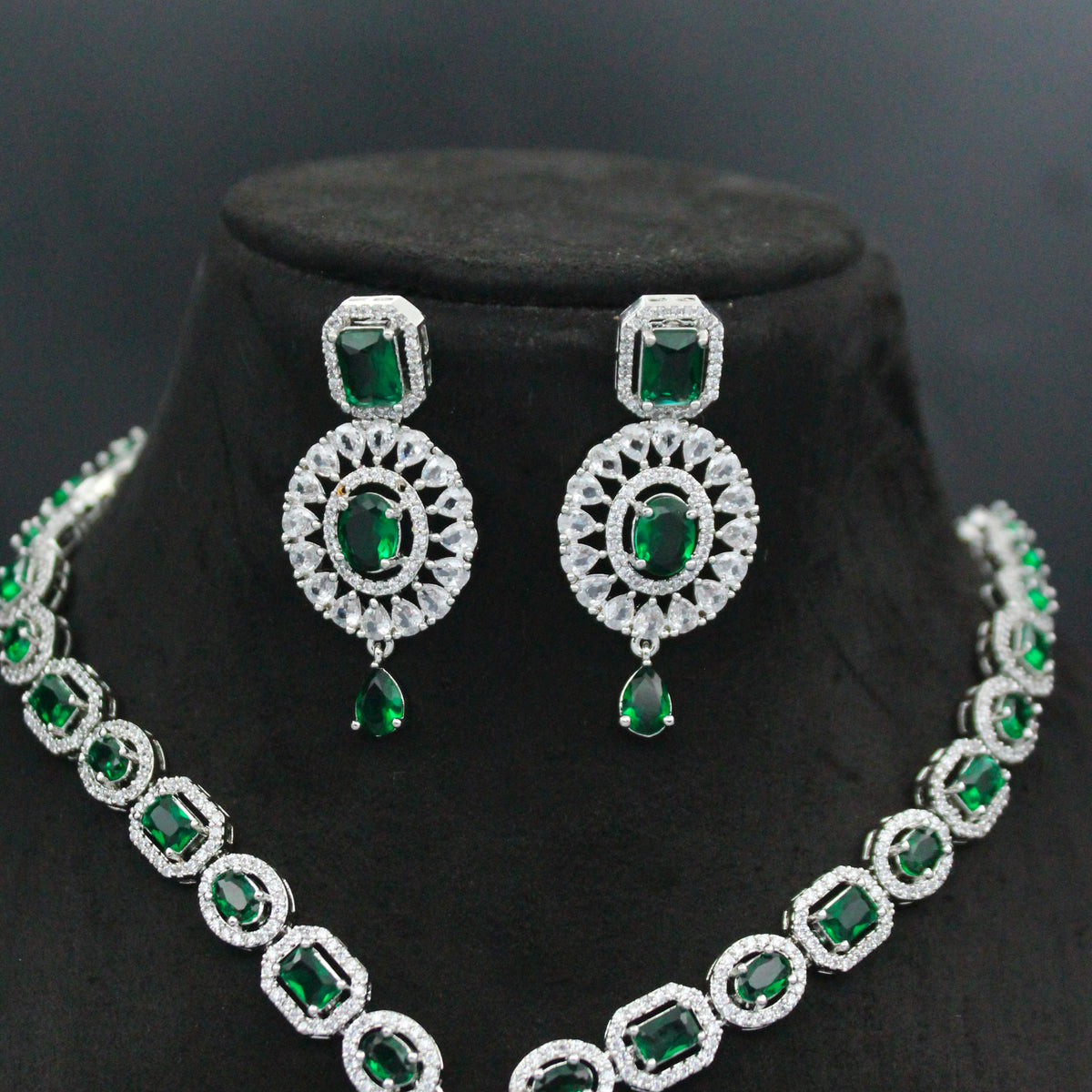 Platinum Green Stone Necklace SP-26881