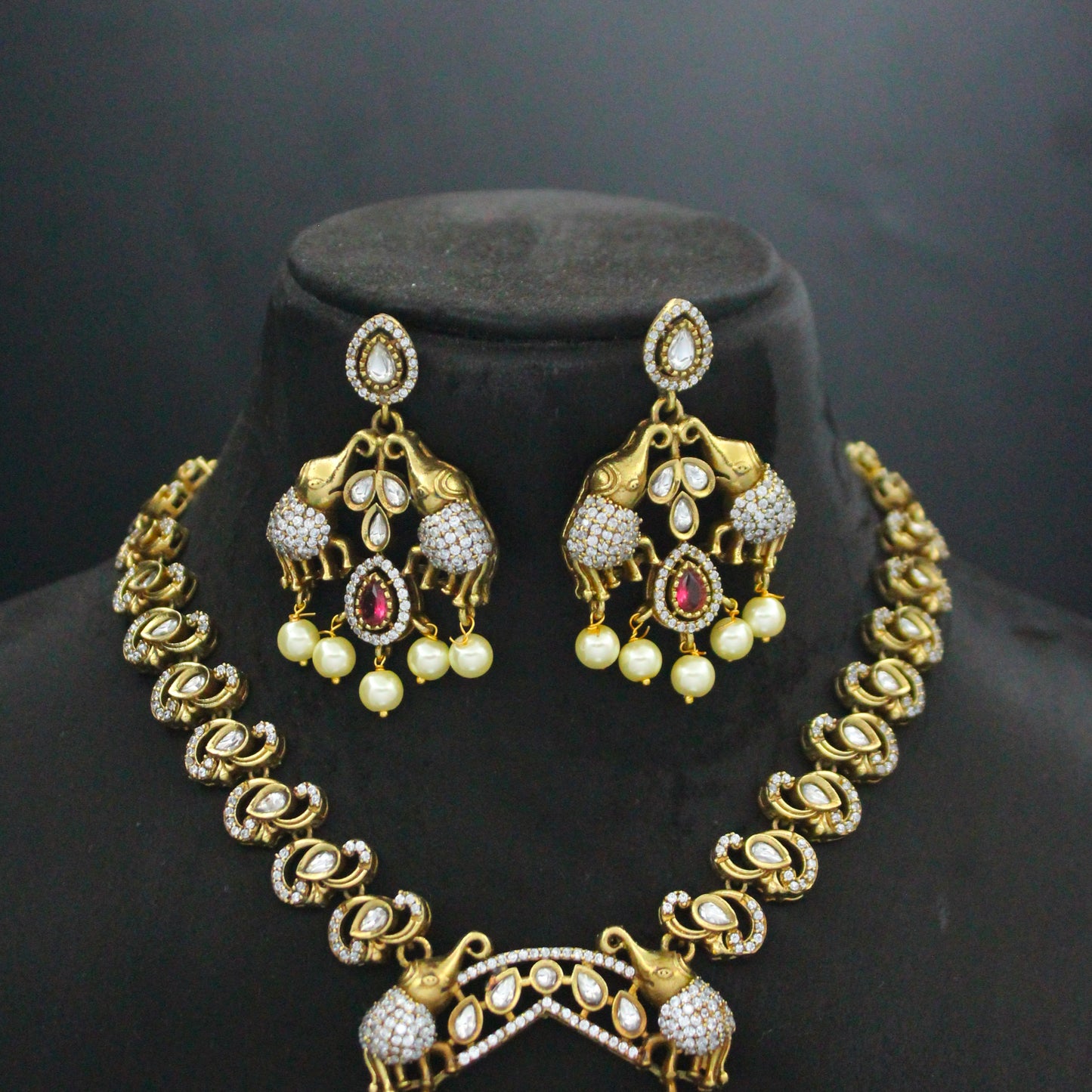 Victorian Ruby Elephant Short Necklace Set SP-29434