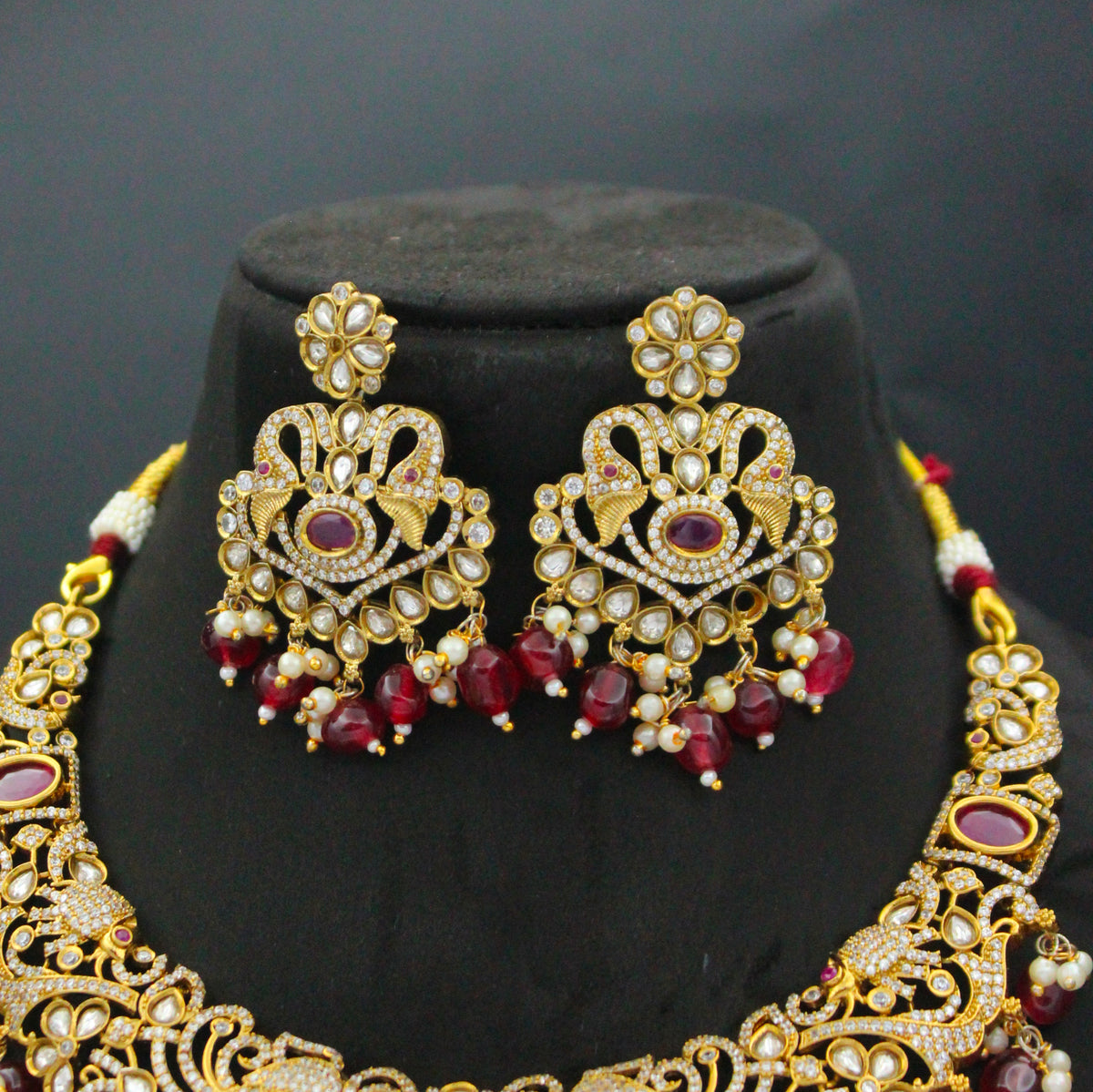 Victorian Peacock Short Necklace Set Red With Push Back Earrings 23019