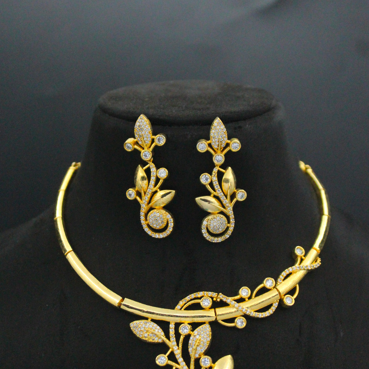 Gold Polish AD Stone Necklace Set SP-1367