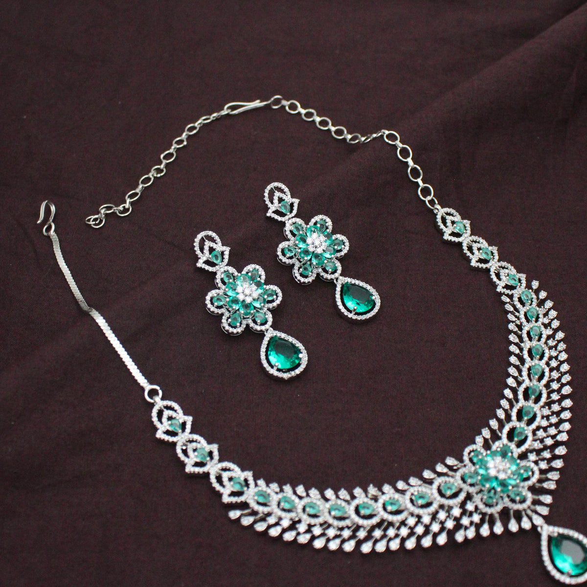 Elegant Platinum Floral Drop Stone Rama Green Fancy Short Necklace Set With Push Back Statement Earrings Party Wear Jewellery 43005