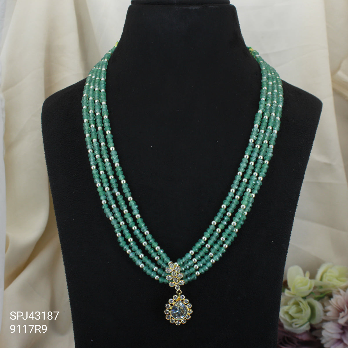 43187 Onex beads and Swarovski pearls Mala with uncut stone Locket