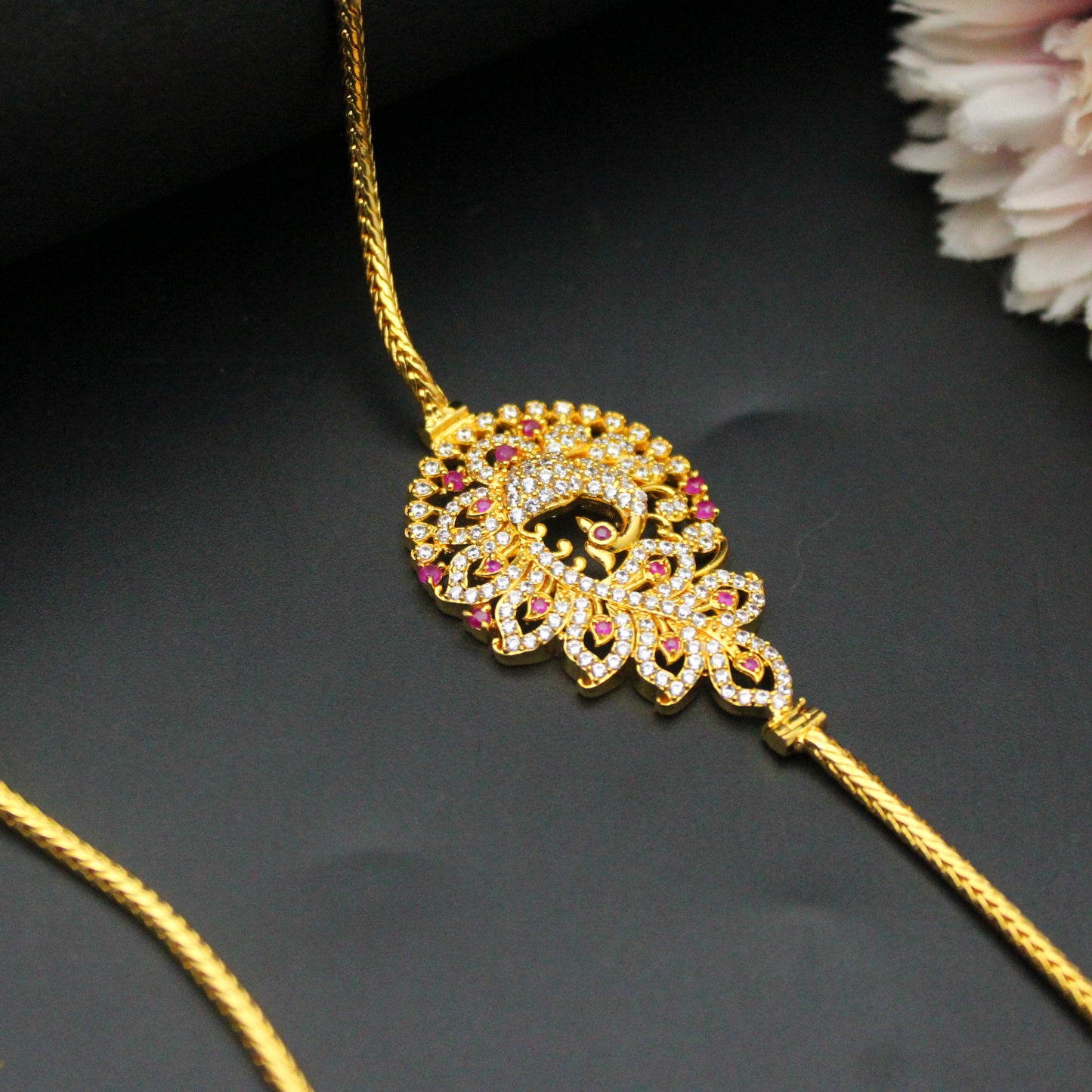 Gold Chain With Side Pendant