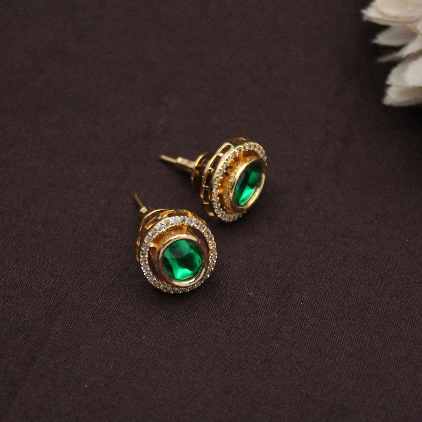 42448 Moissanite Green Pendant Set Push Back Earrings