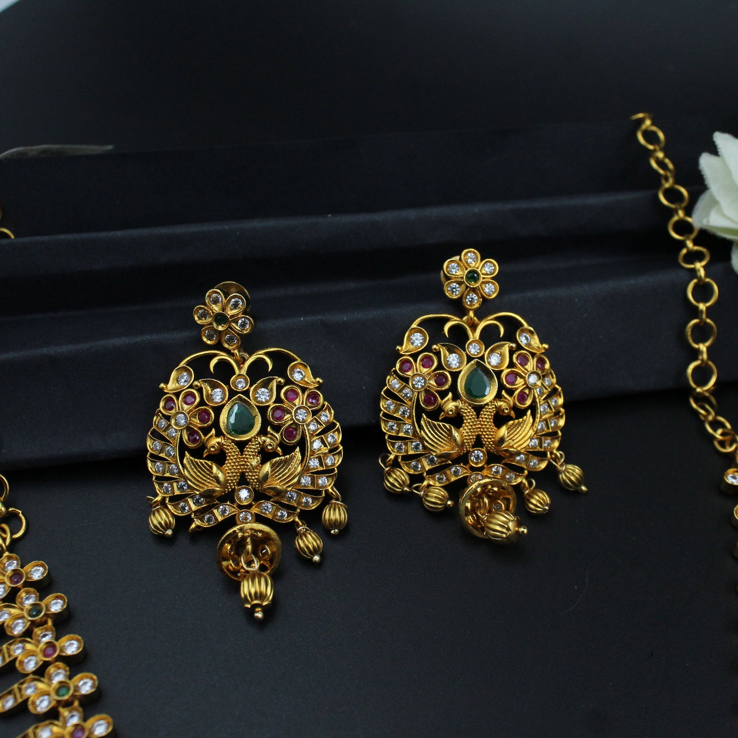 5141 Pota stone double peacock short necklace