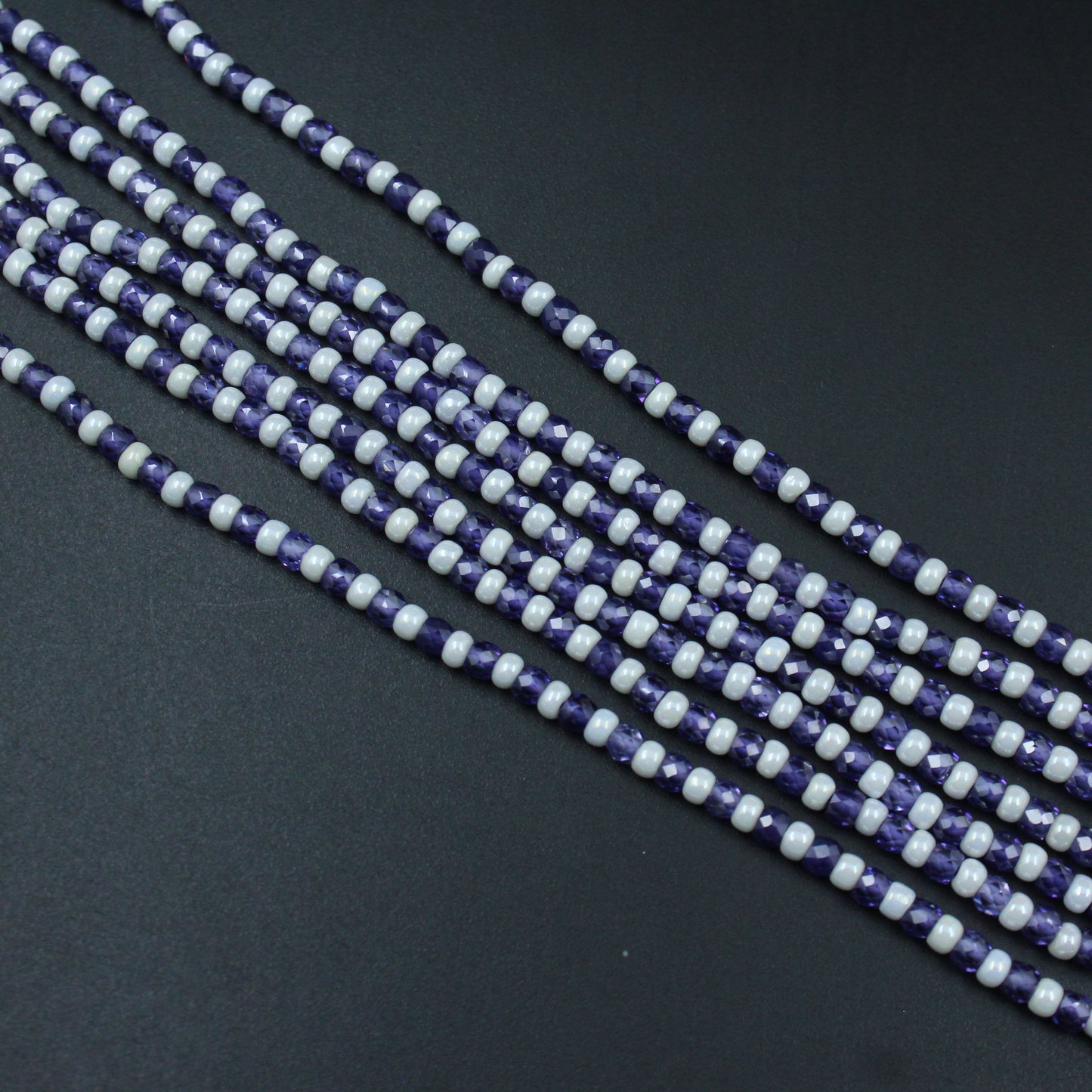 39834 - 7 Lines Sugar Beads Mala With Pink Locket