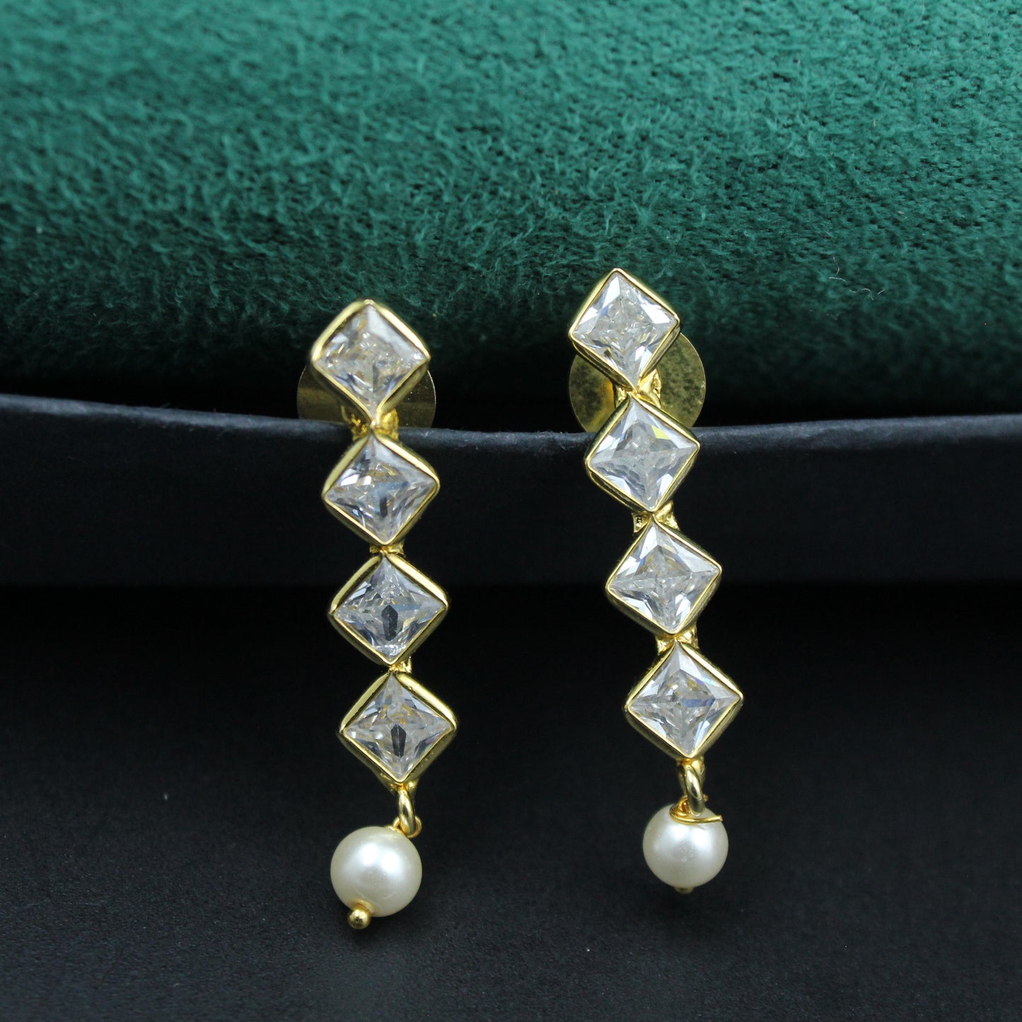 40288 - 5 Lines Sugar Beads Mala Purple With Square Pendent