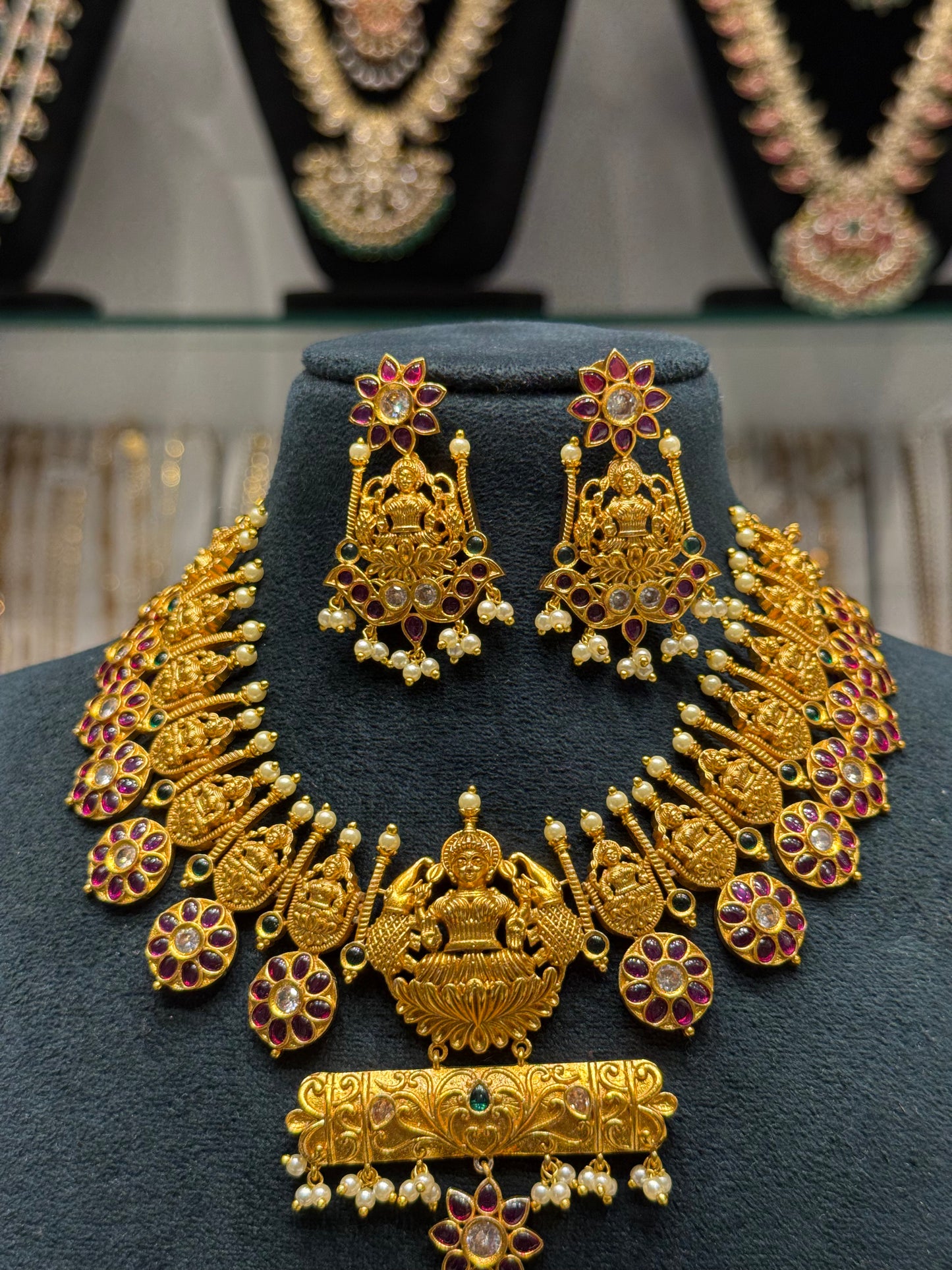 8821 Nakshi Lakshmi Bottumala double layer locket necklace