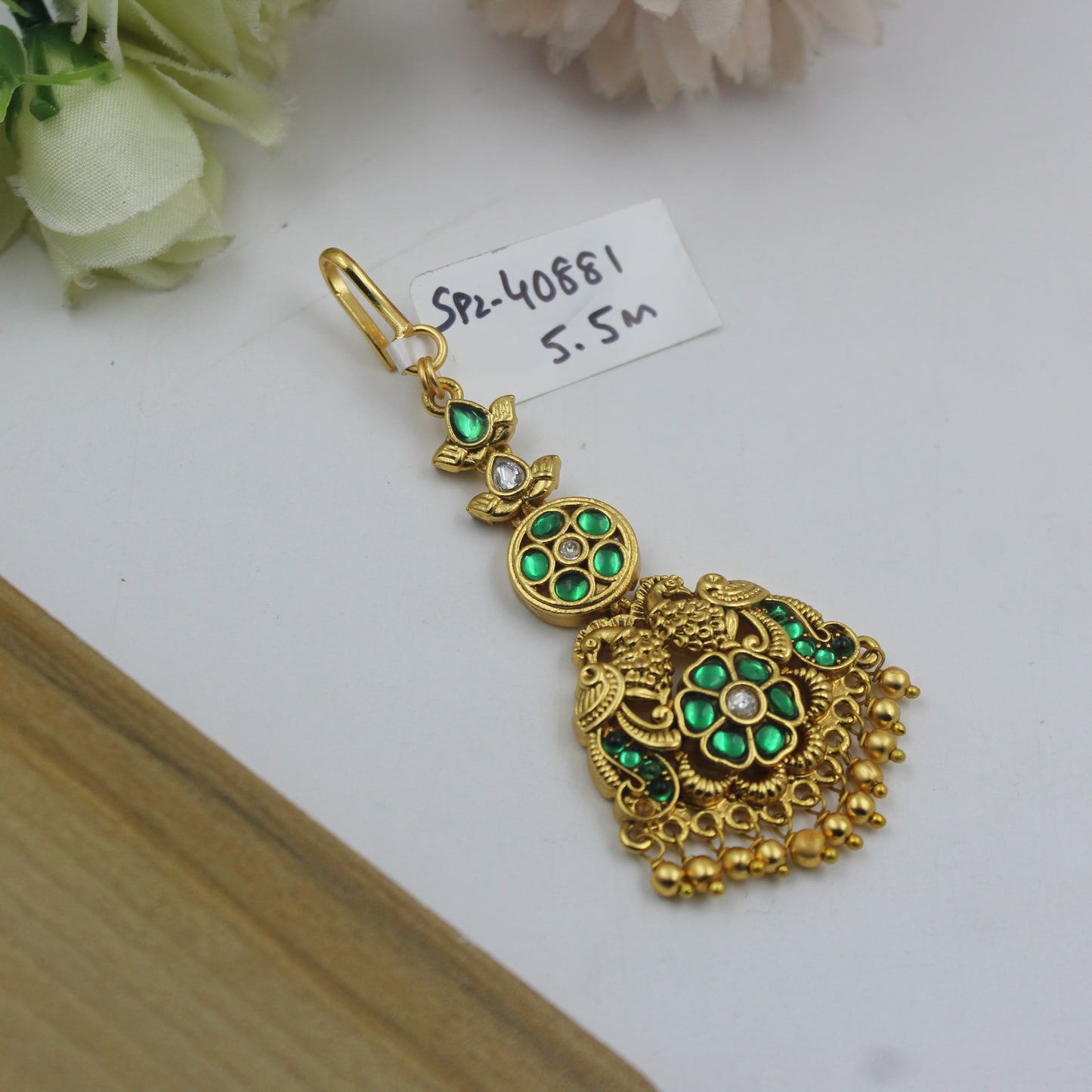40881 Nakshi kundan maangtikka