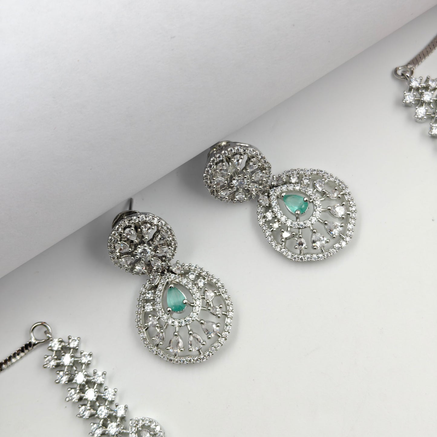38868 Platinum Necklace Set Mint Green
