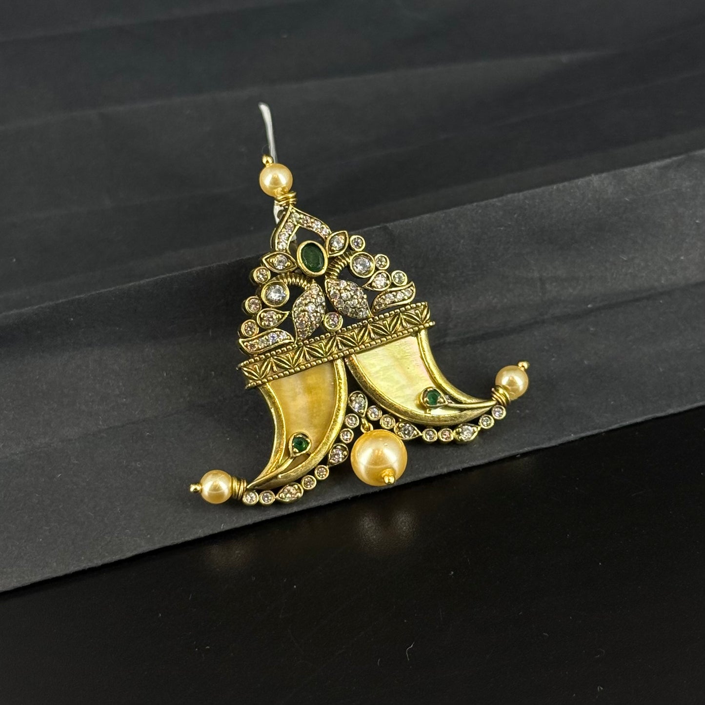 36457 Victorian mehndi polish tiger nail