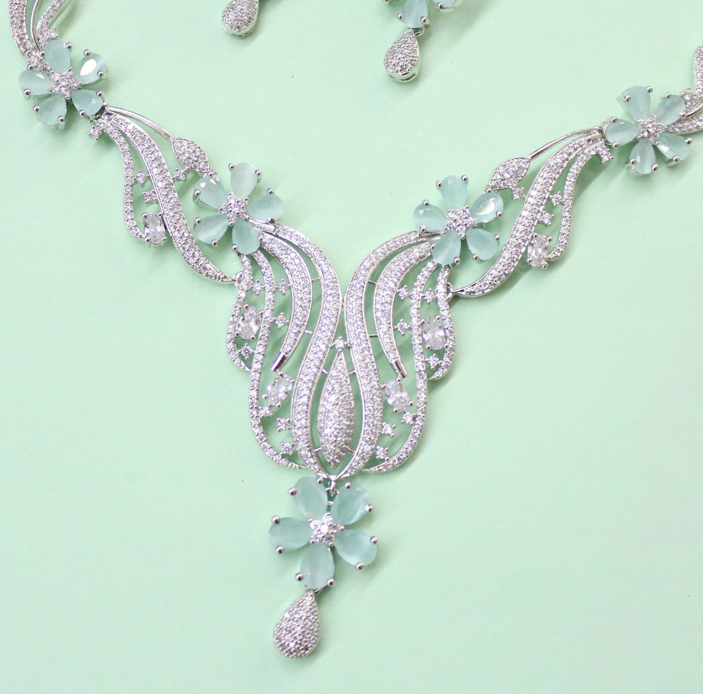 Platinum necklace
