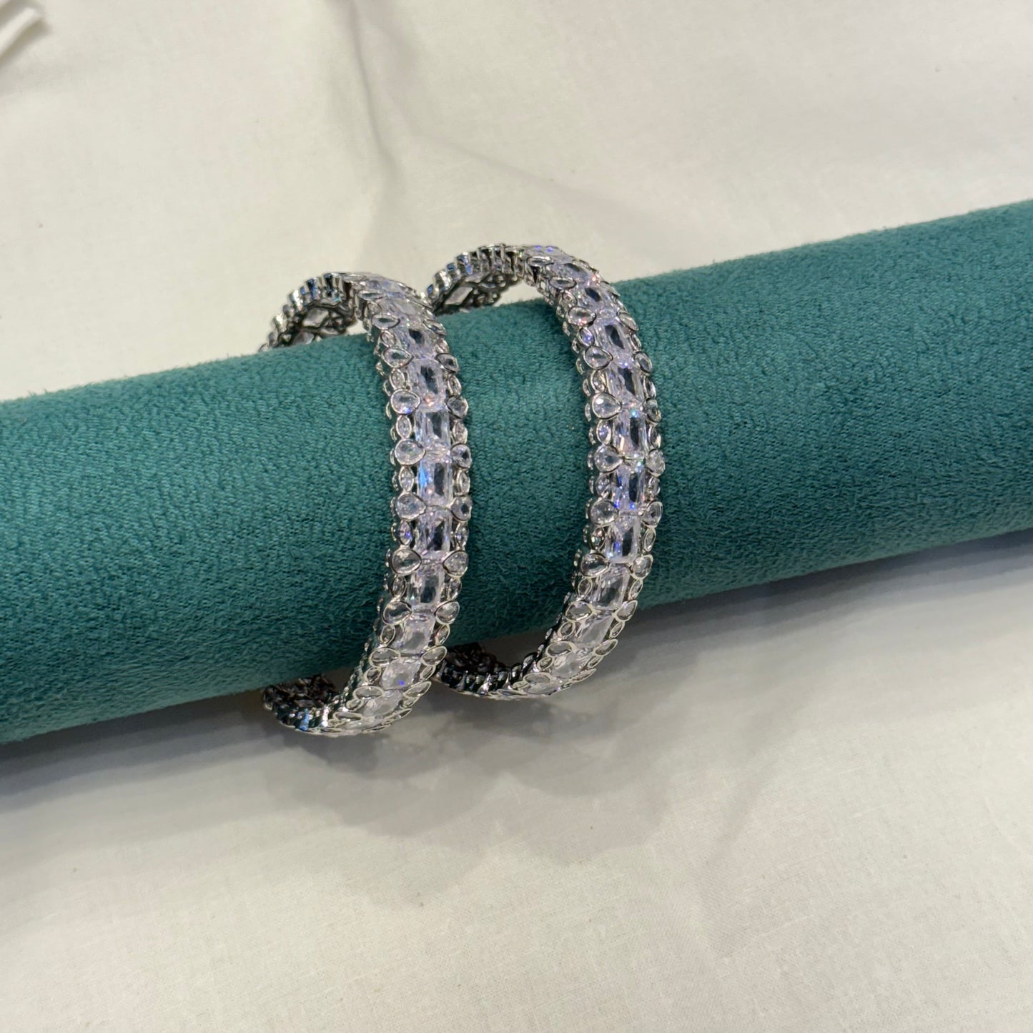 18337 platinum full white stone bangle