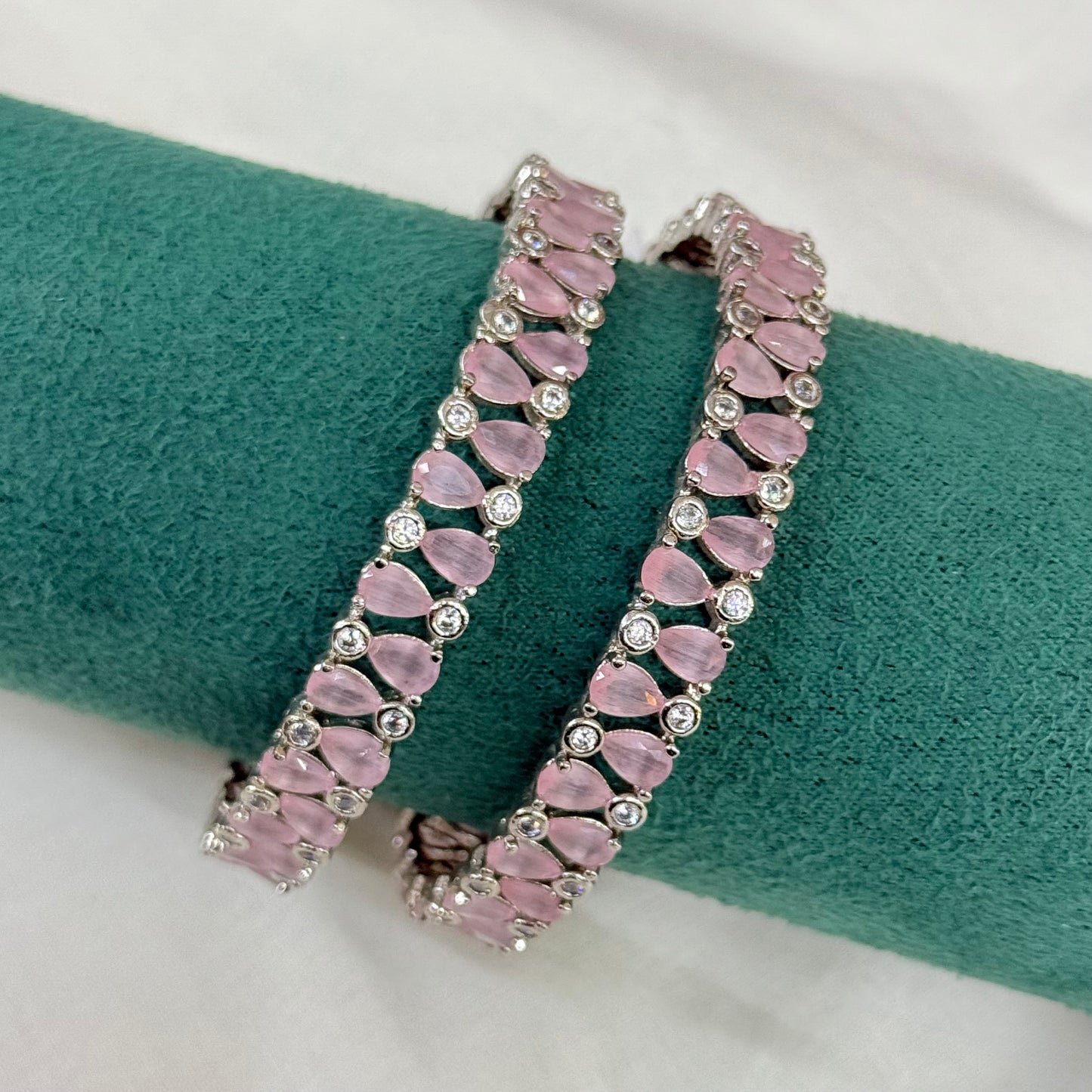 28044 platinum mint pink stone bangle