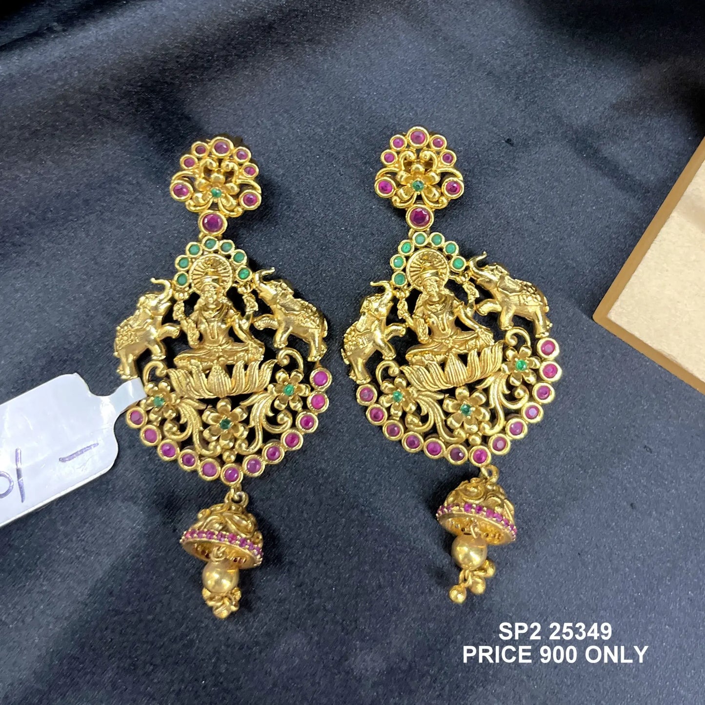 25349 Matte 3 step laxmi chandbali