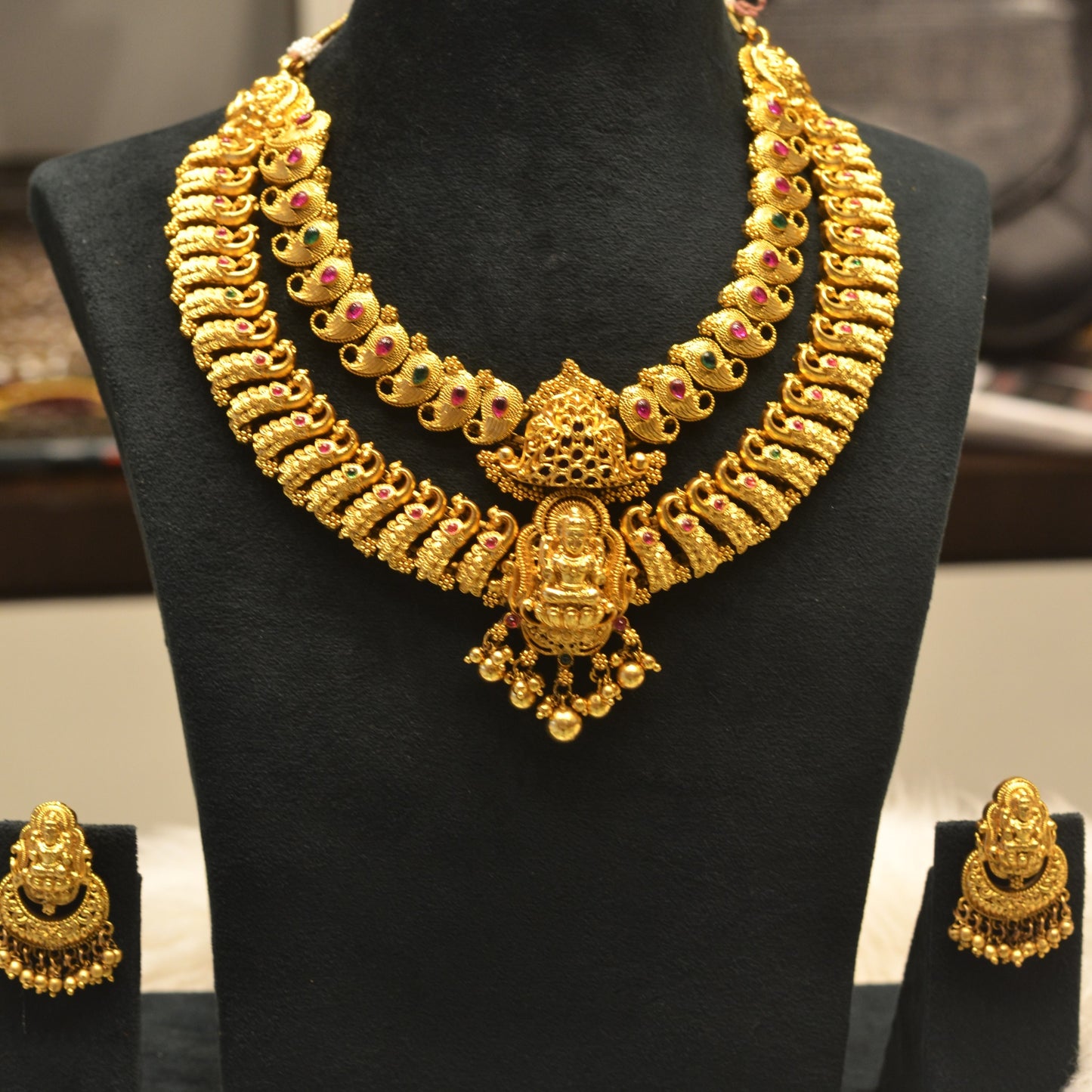 A14 Nakshi Double layers Short Necklace