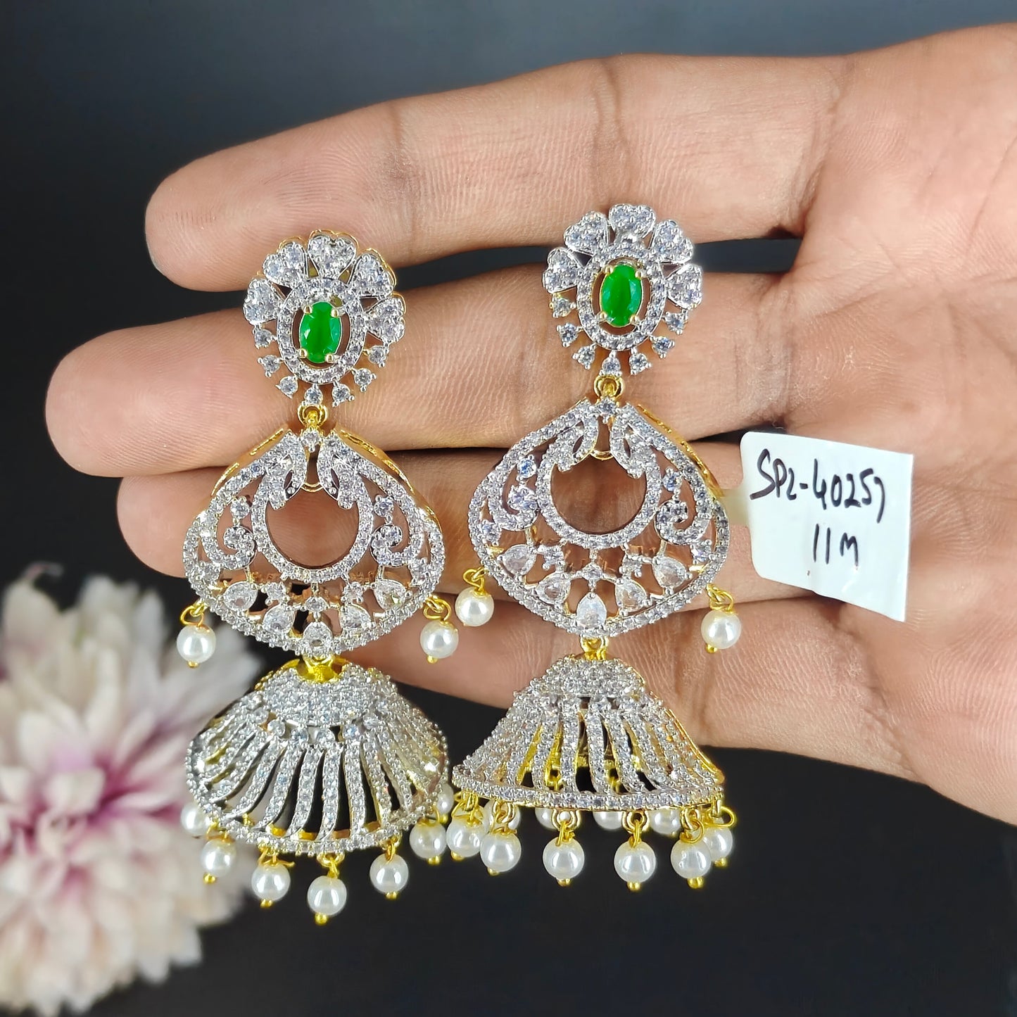 40257 GJ chandbali 3 step green stone