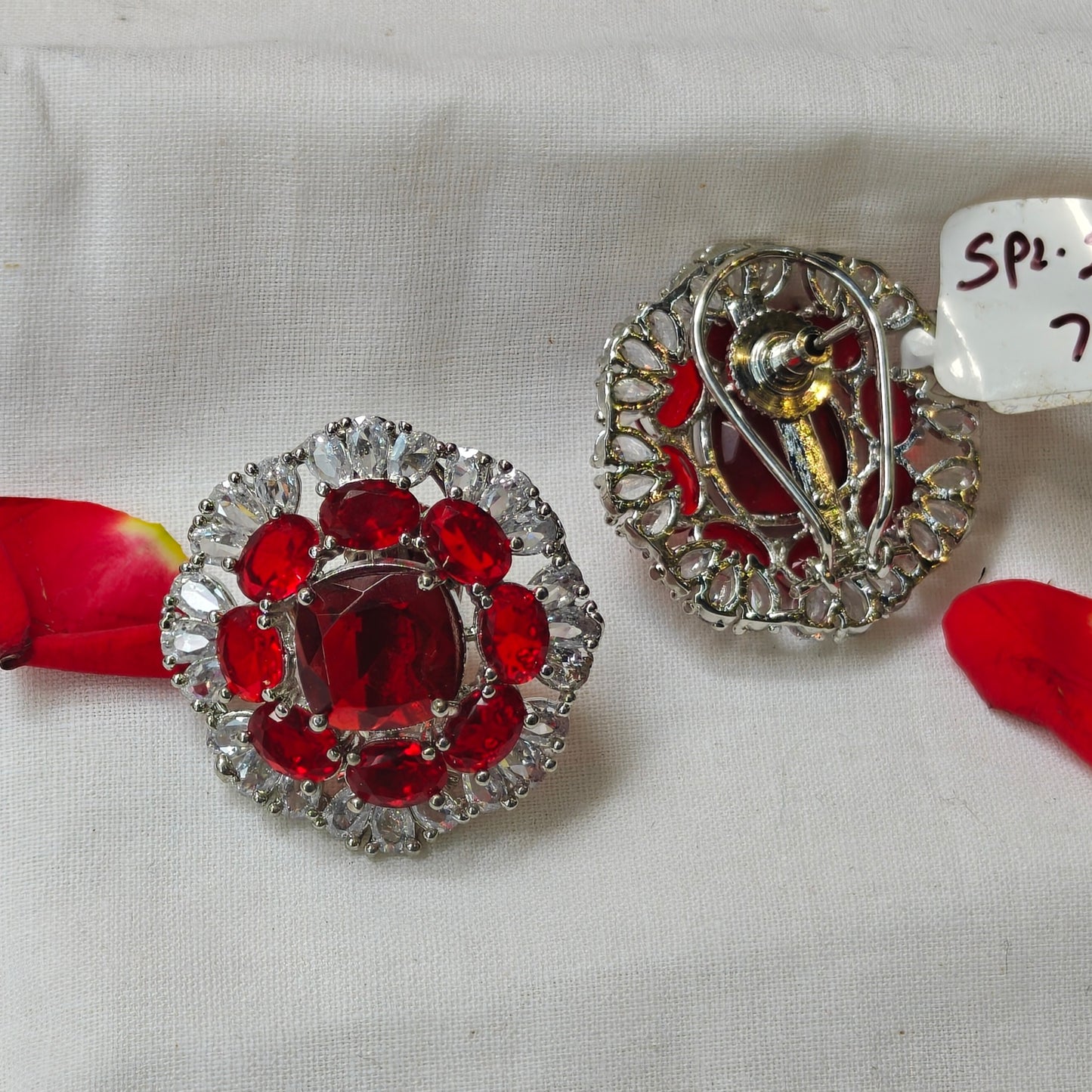 27505 platinum red studs