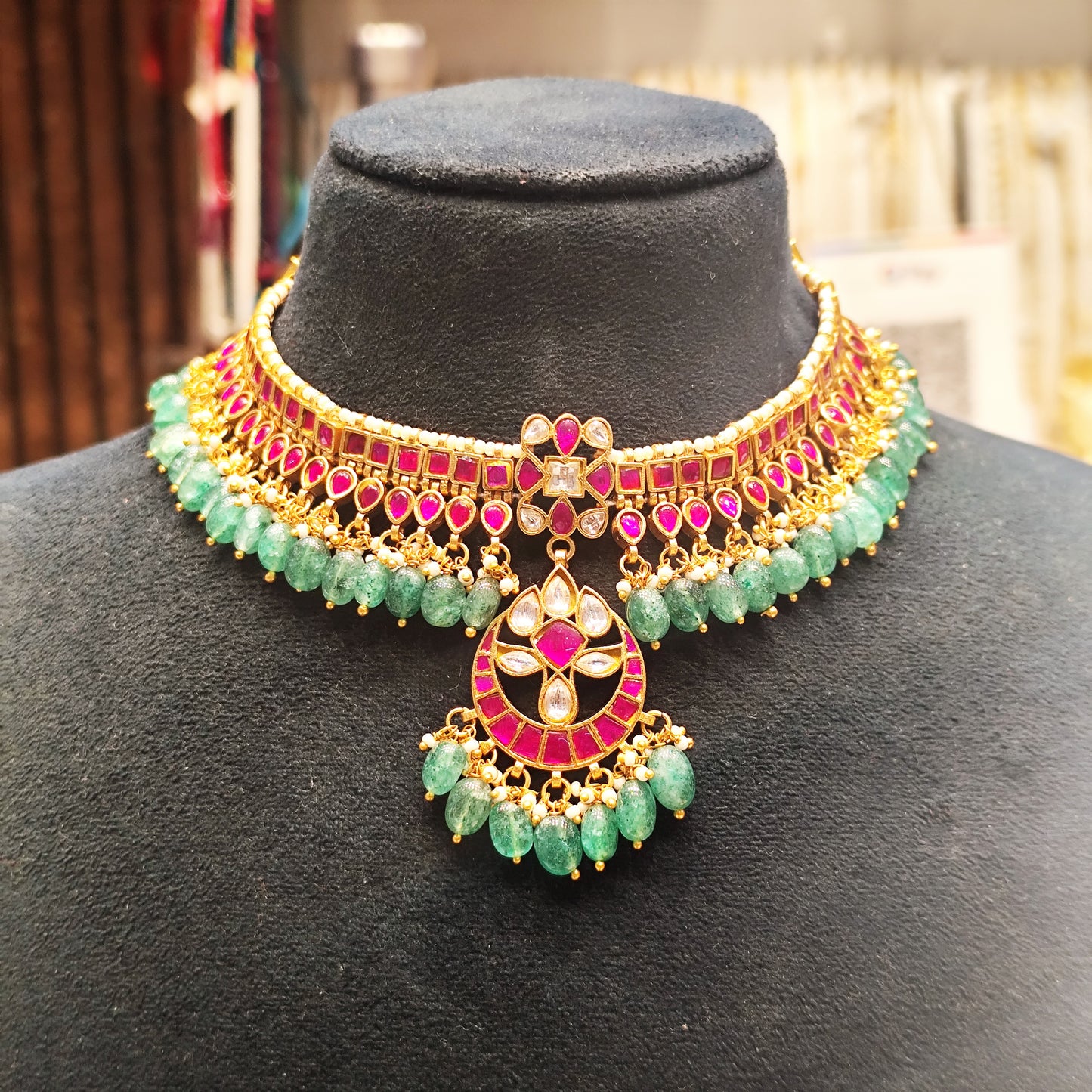 Fully flexible Jadau Necklace