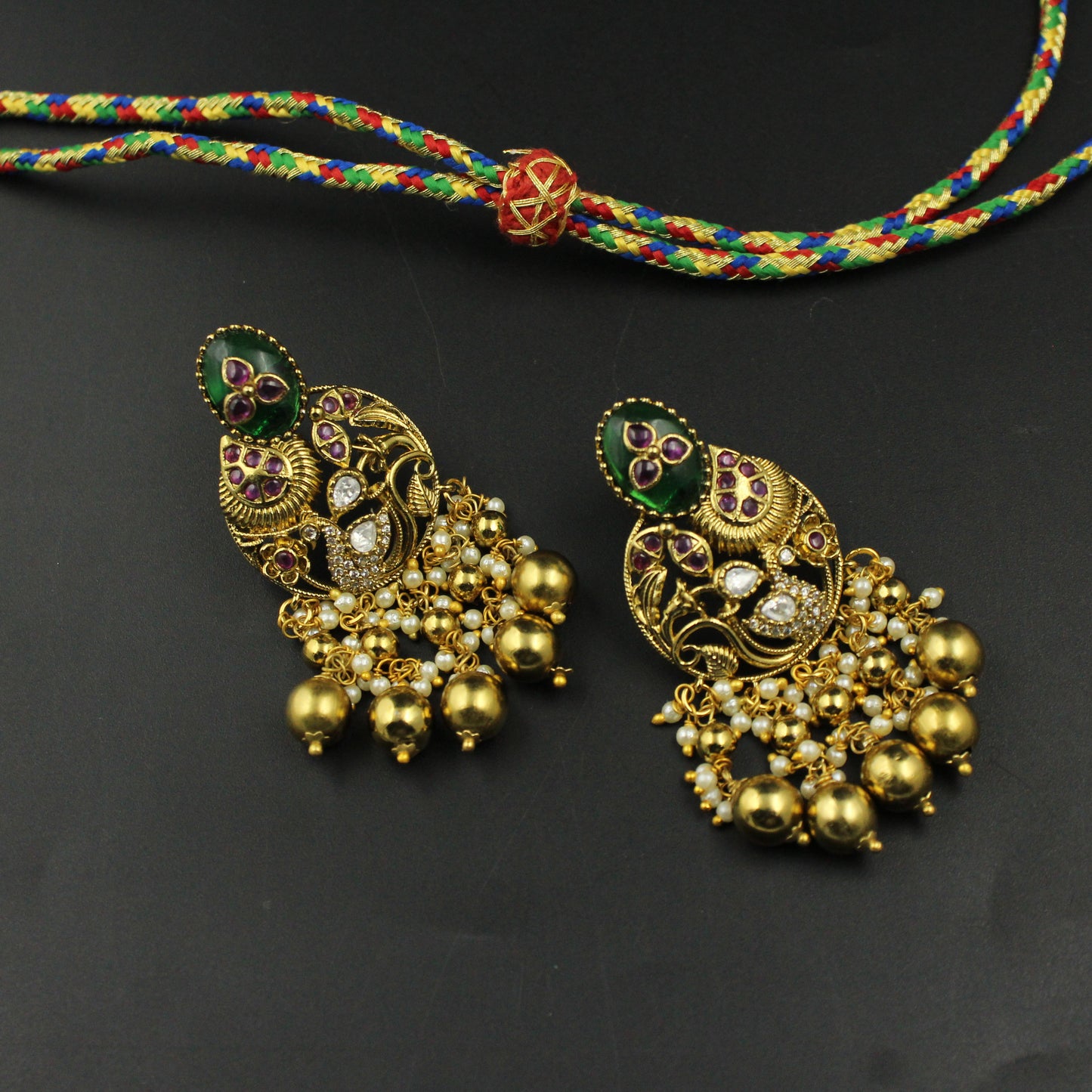 Poth Mala With Peacock Pendent Set Green