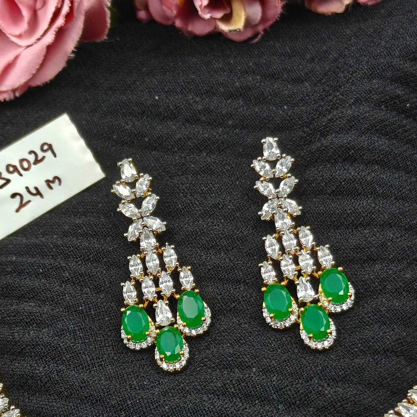 39029 Real Diamond Look Emerald Necklace