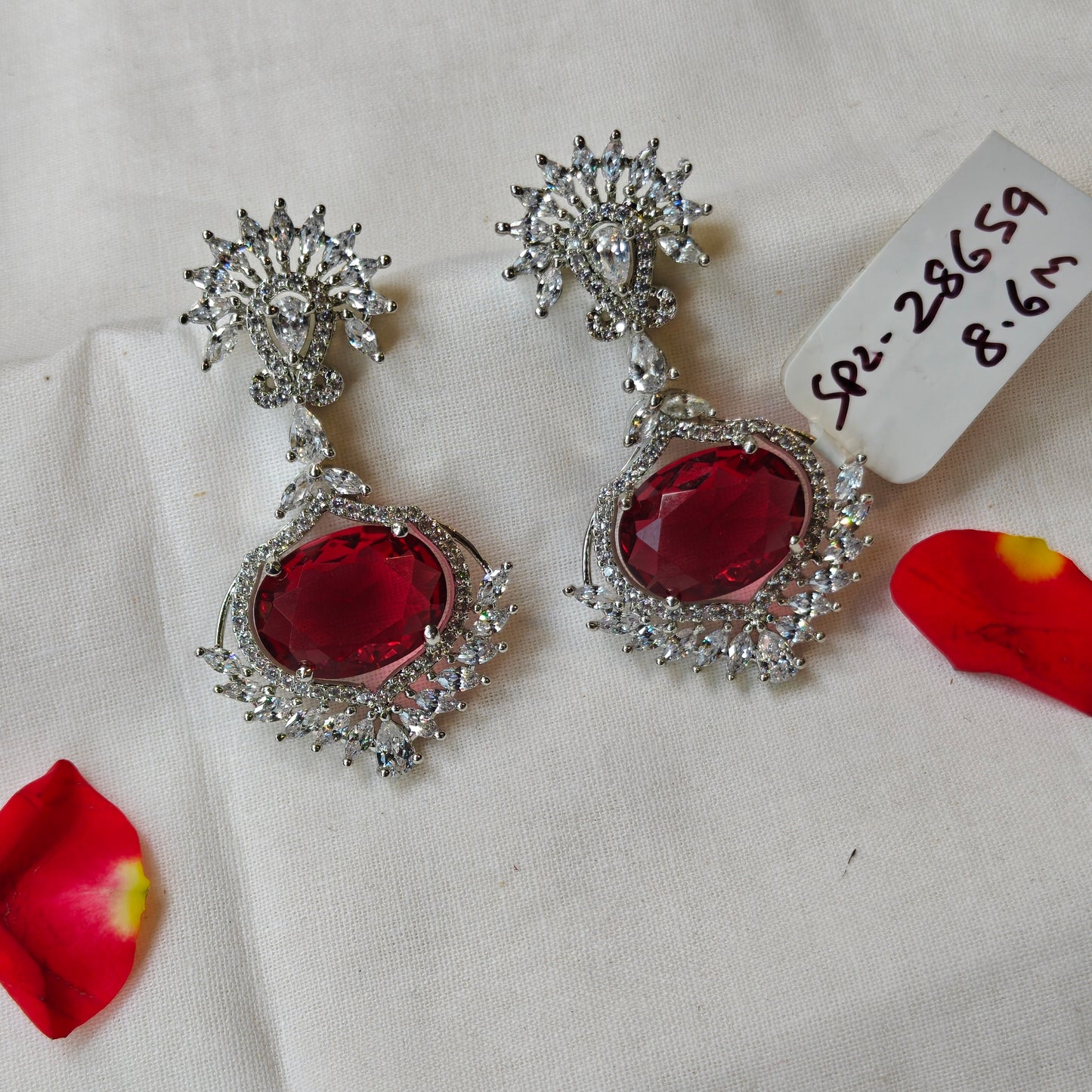 28659 / 28660 / 28661 platinum red colour studs