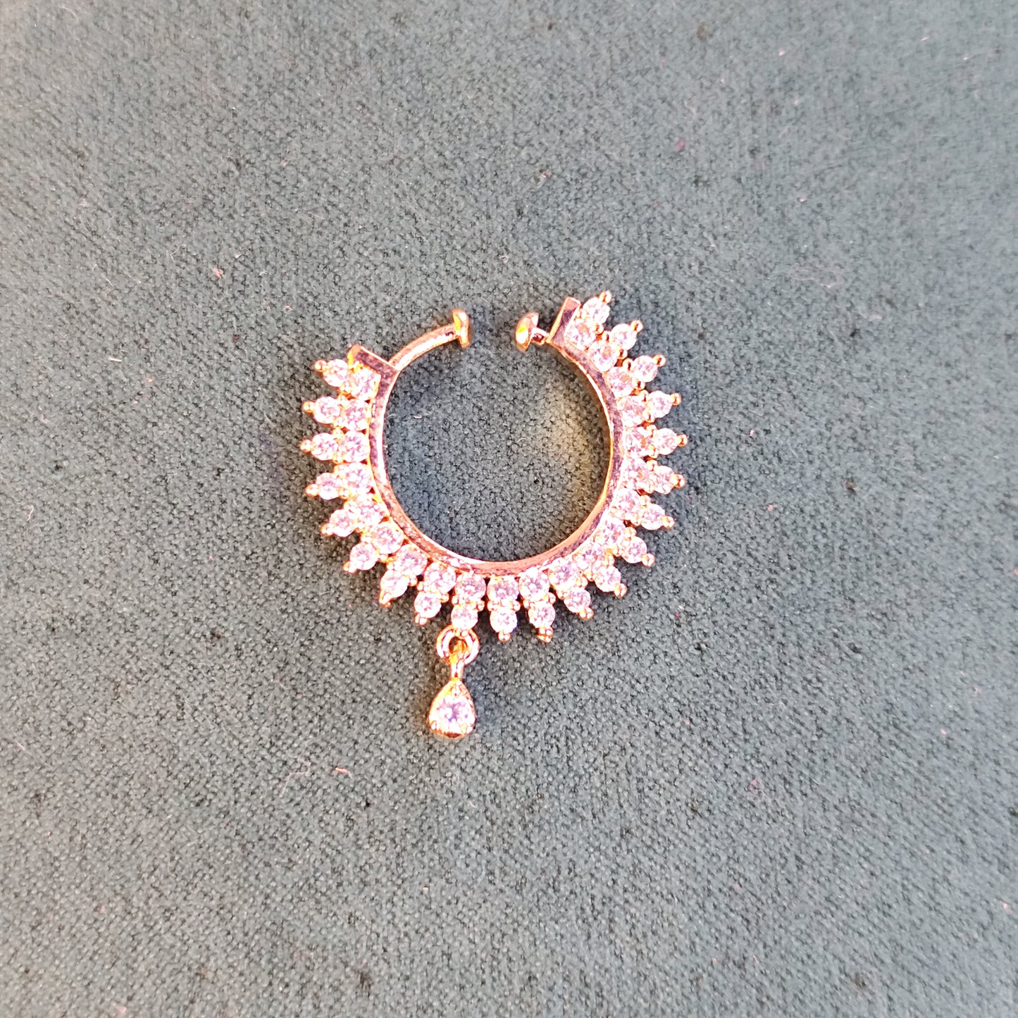 Nose pin