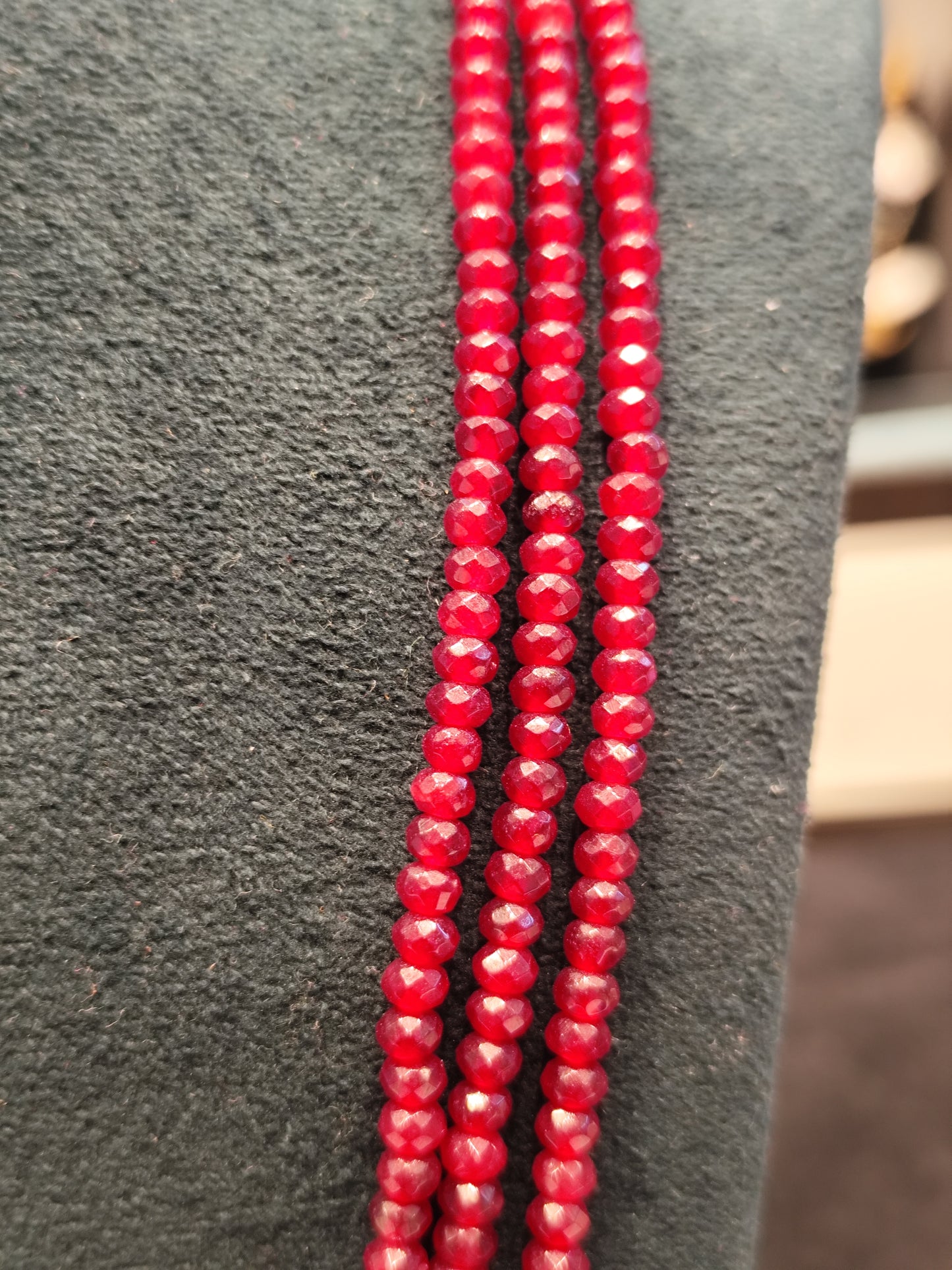 39579 3 red line onex beads mala