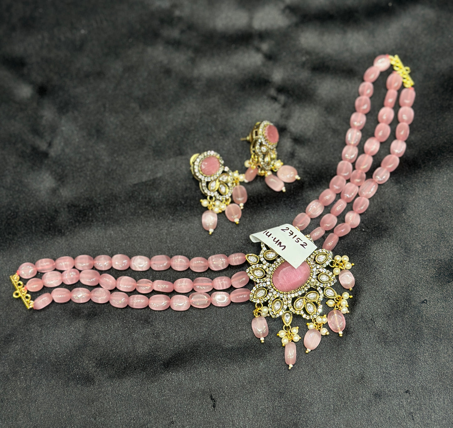 27152 Victorian pink beads choker