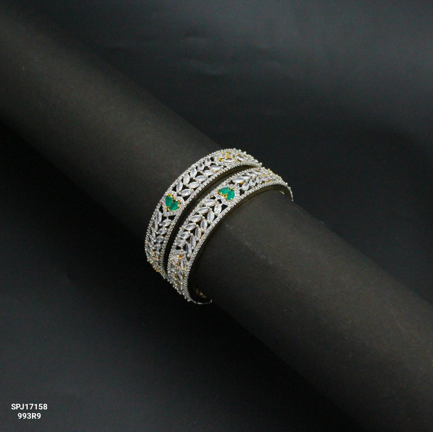 GJ/ Diamond look Leaf design bangles