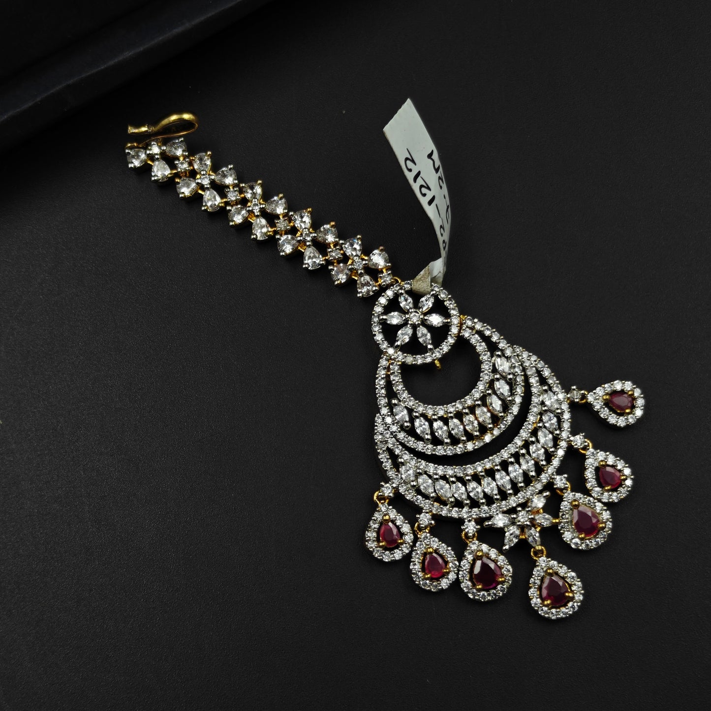 1212 Diamond look like red stone maangtika