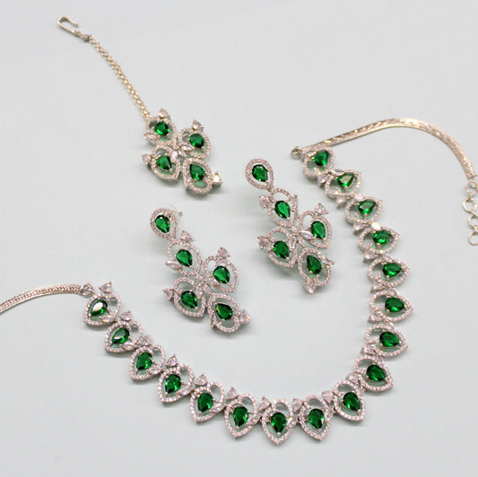 16298 Platinum necklace with earrings and maangtika