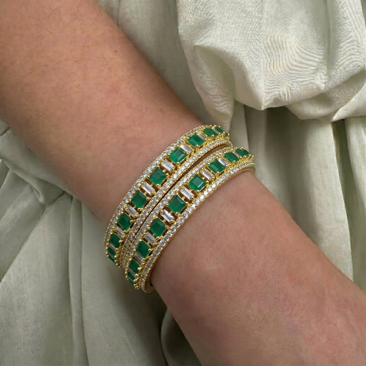 17089 Gold Polishing emerald stones bangles