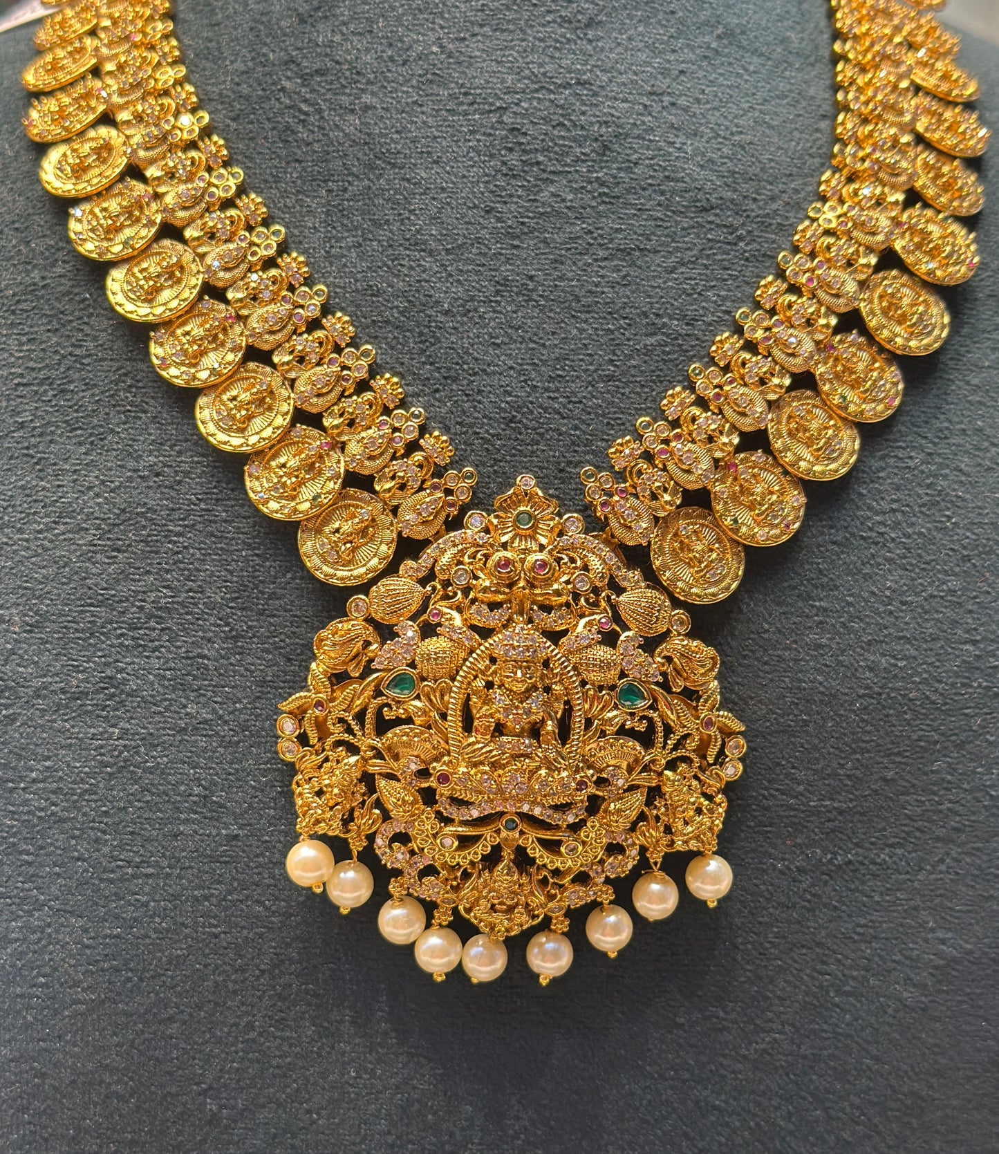 37806 Laxmi kasulu necklace