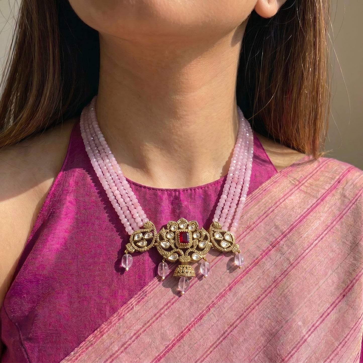 18908  Purple Beads Choker With Victorian Pendent Set Red