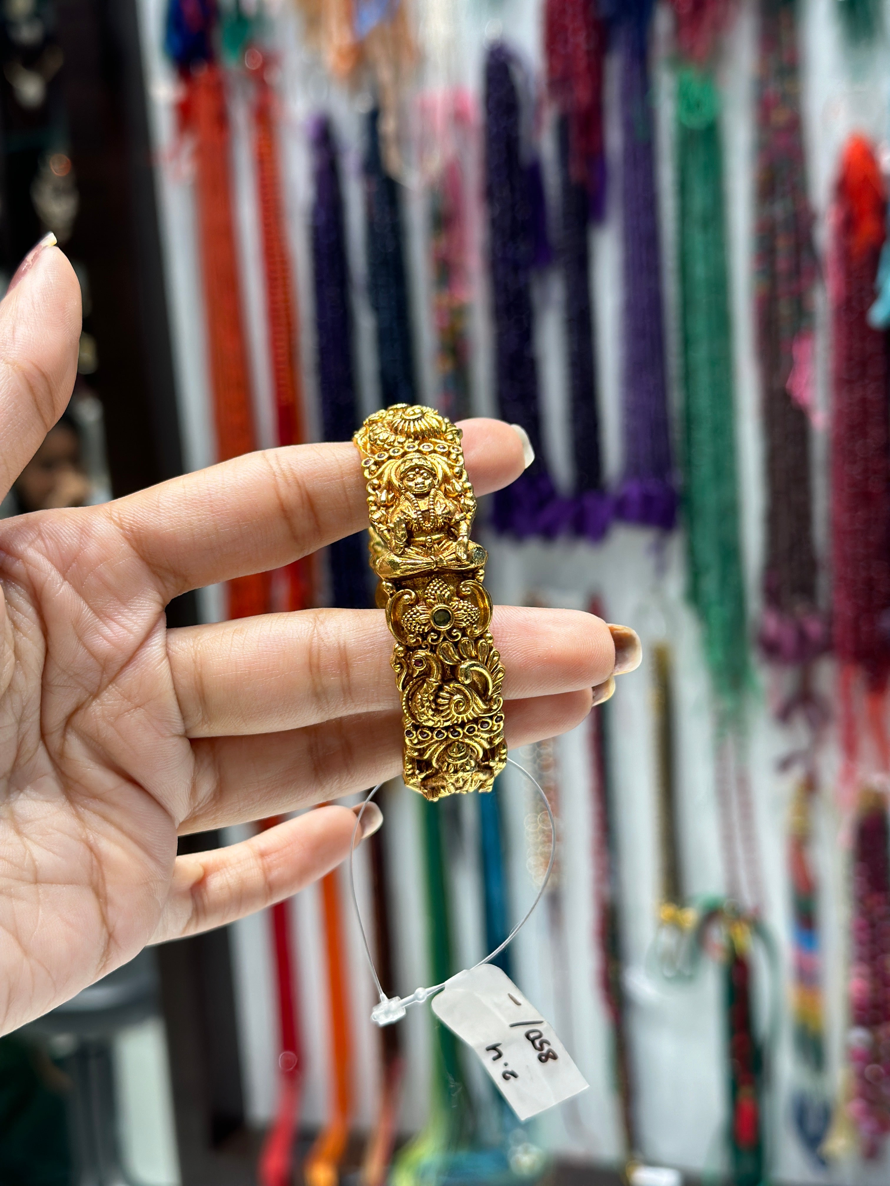 29085 Nakshi laxmi kada bangle – Gehna For You