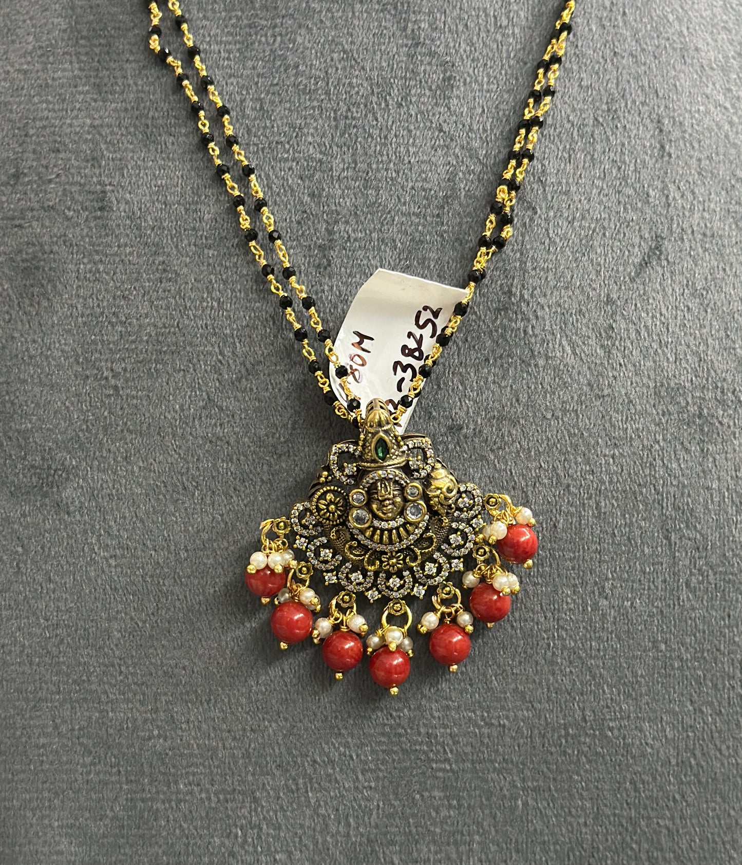 38252 Blackbead Victorian