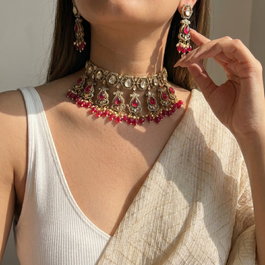 23794 Mossianite Choker Red